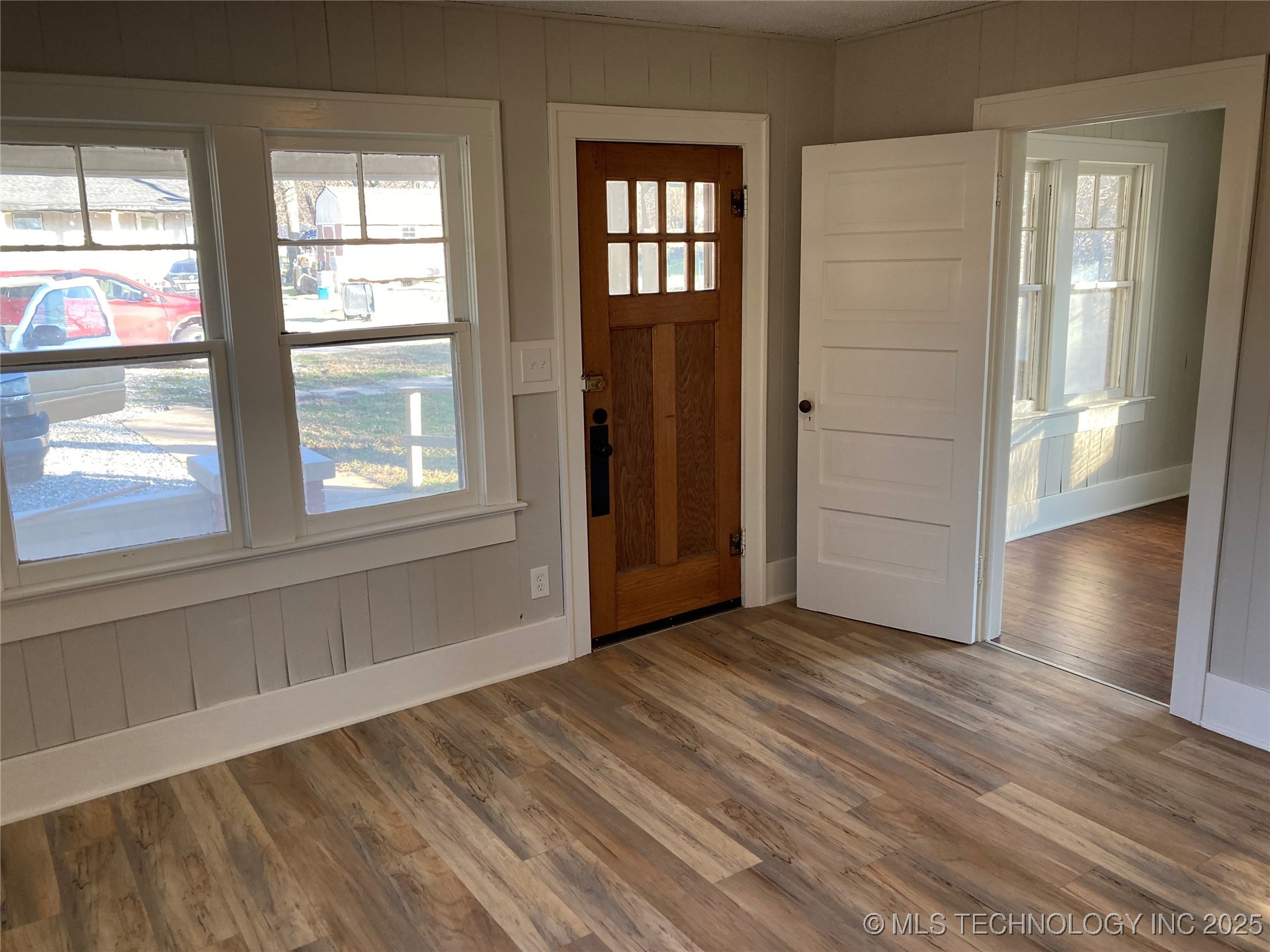 330 S 9th Street Property Photo 5