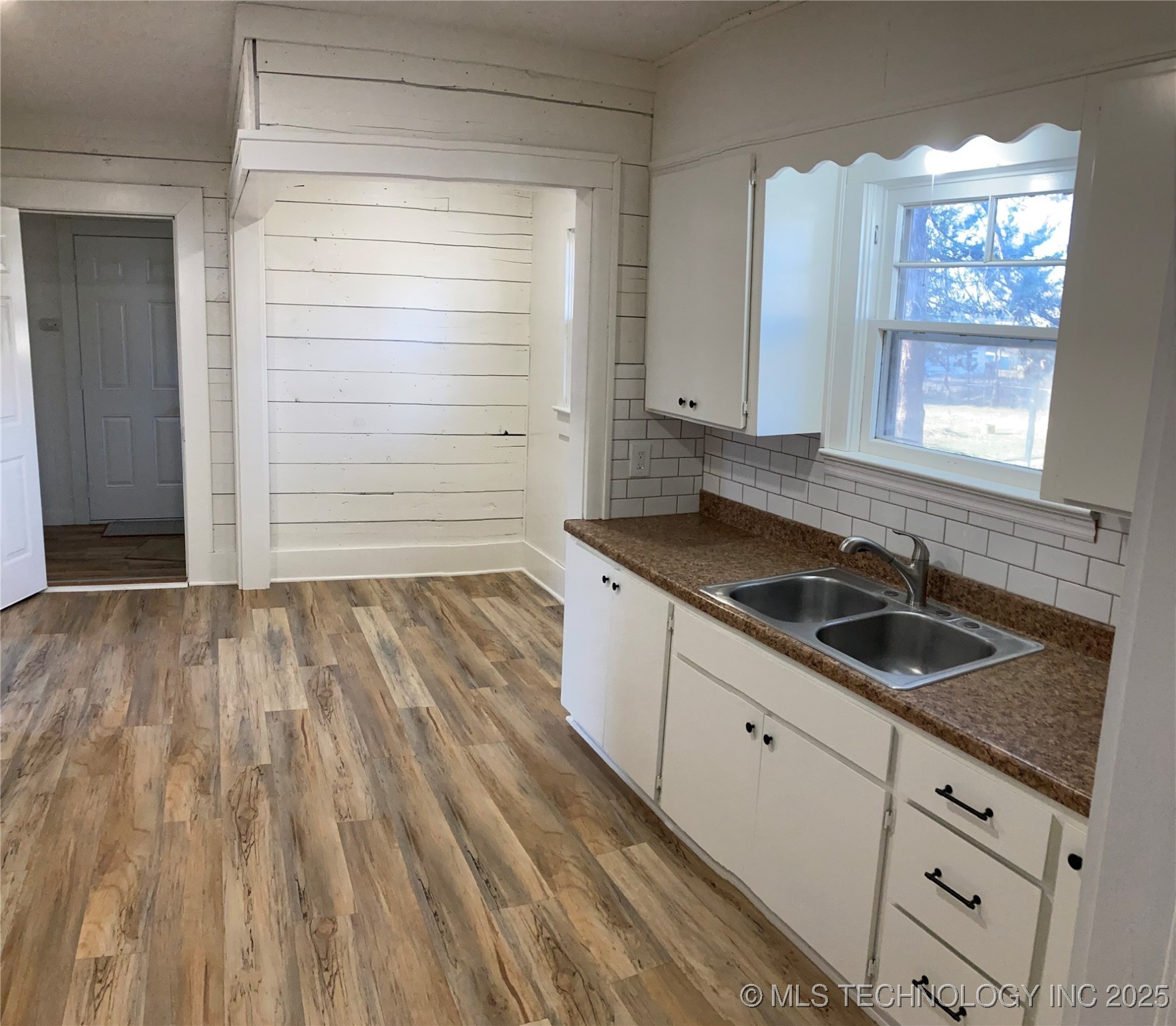 330 S 9th Street Property Photo 10