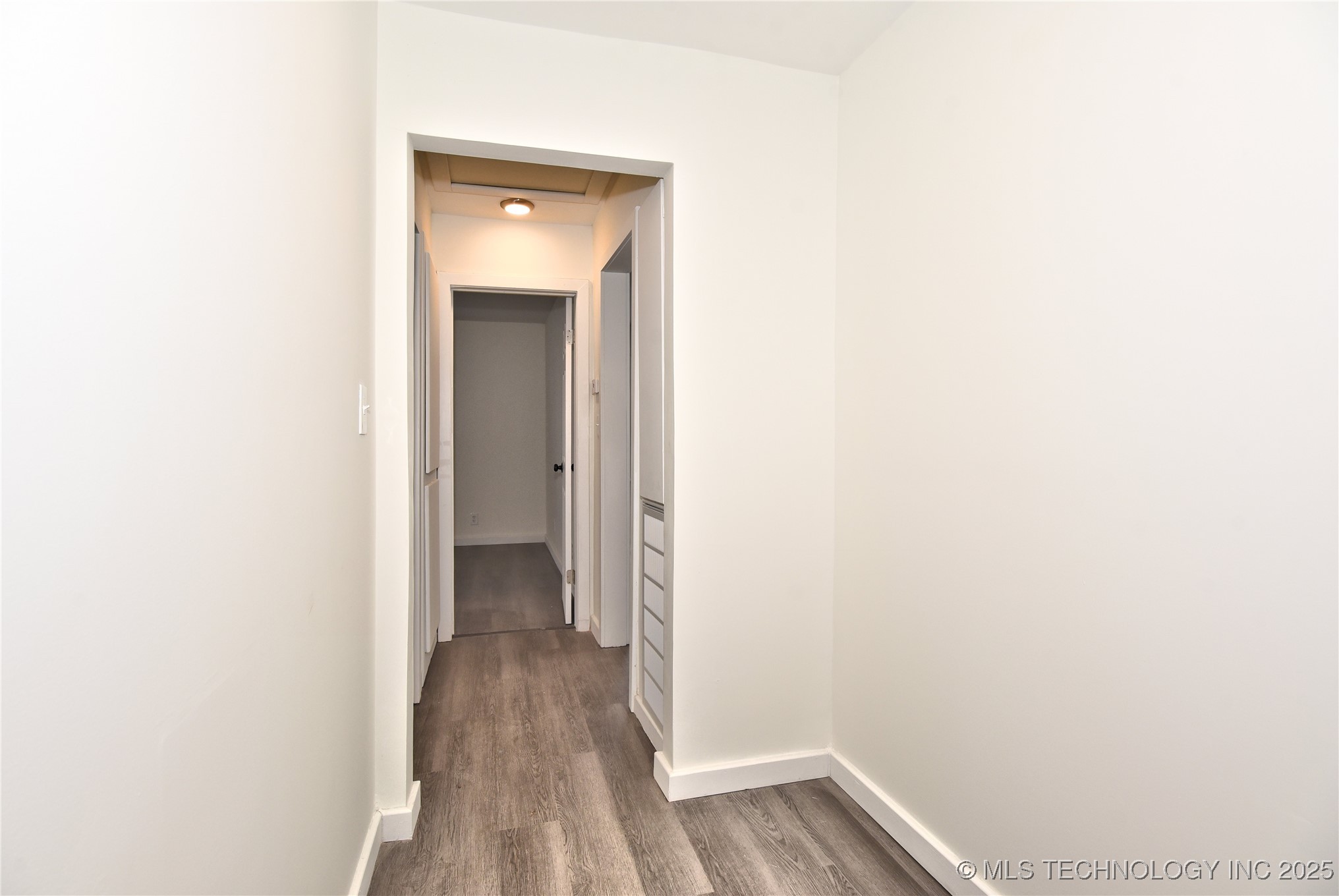 713 Maplewood Avenue Property Photo 13