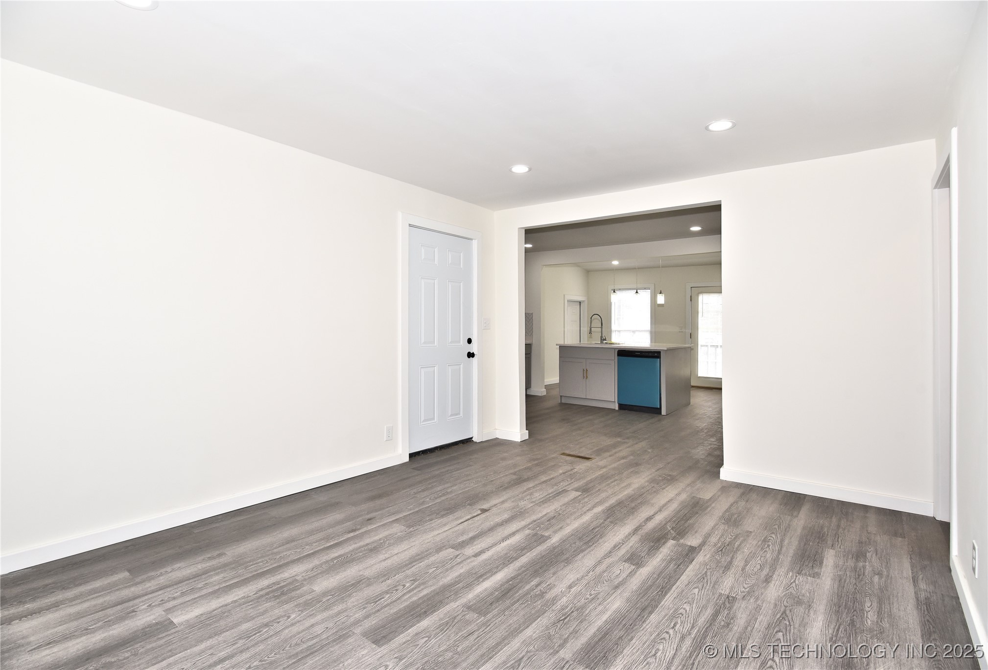 713 Maplewood Avenue Property Photo 19