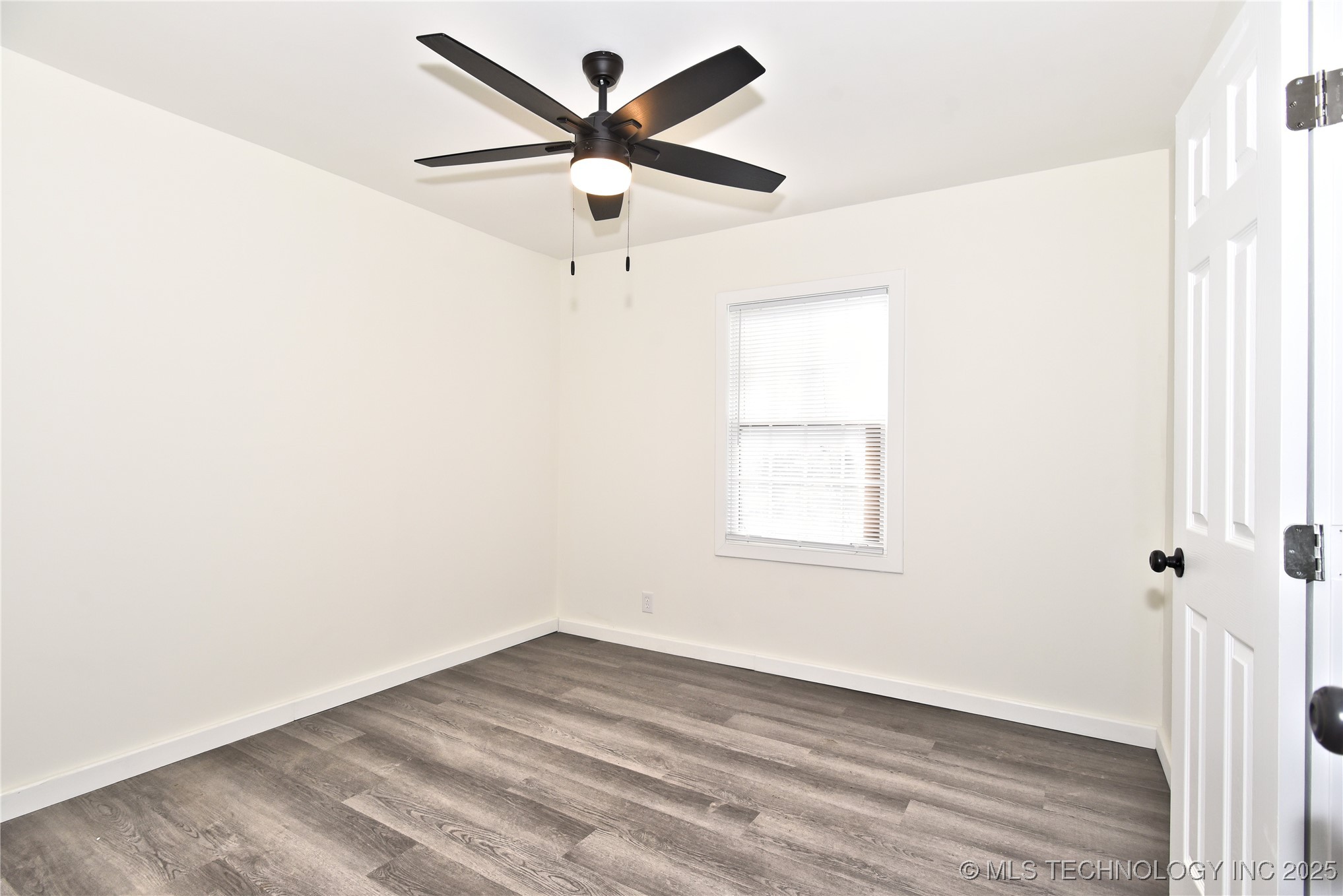 713 Maplewood Avenue Property Photo 22