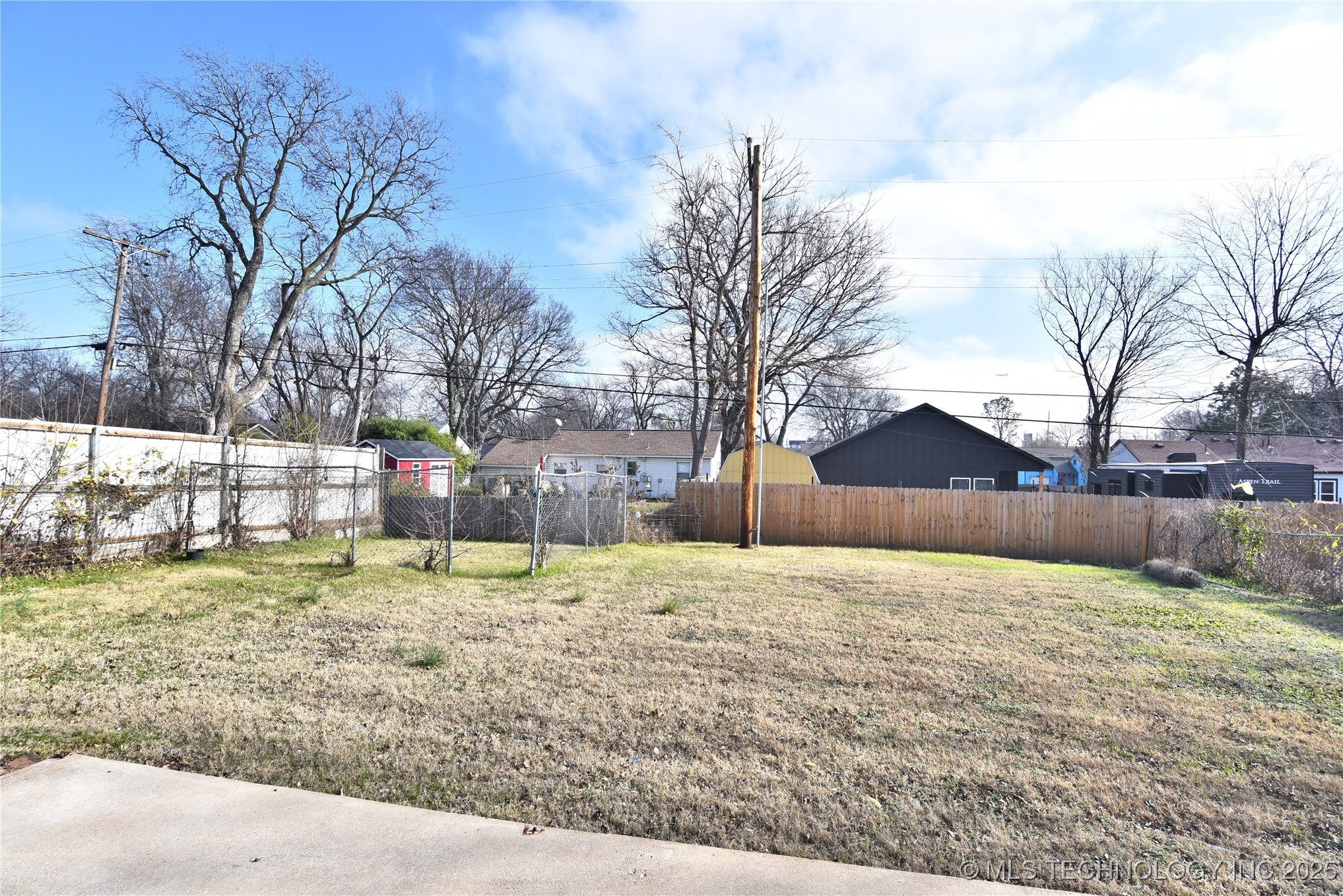 713 Maplewood Avenue Property Photo 27