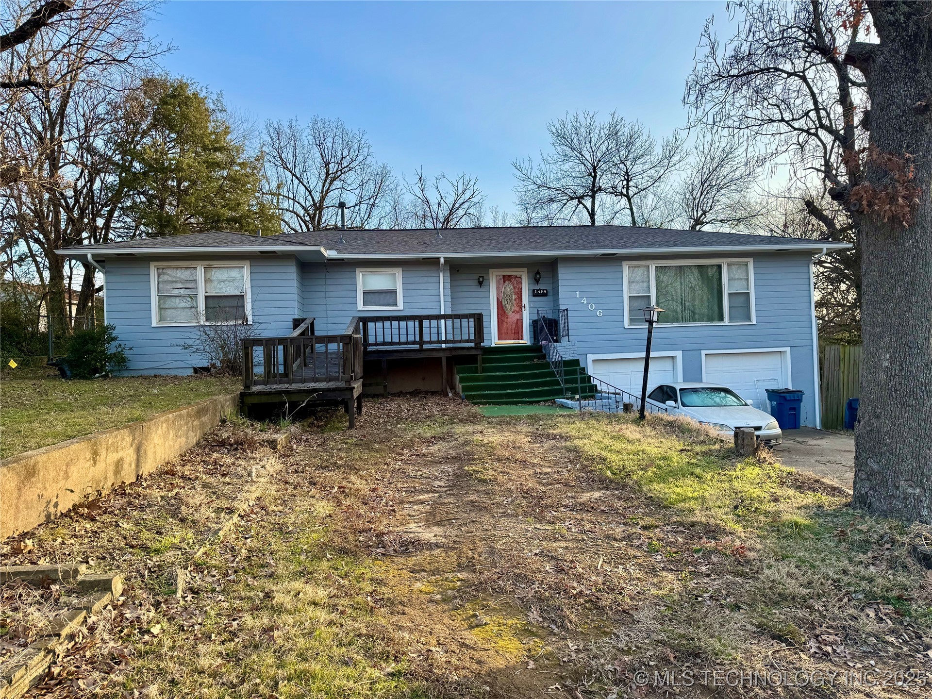 1406 E South Property Photo 1