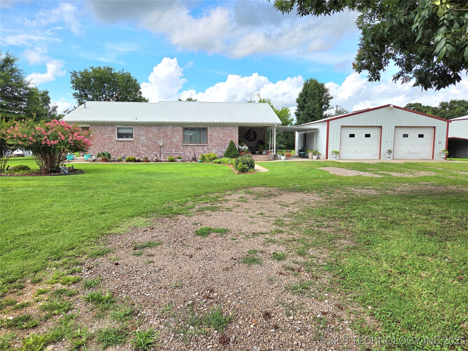 471335 E Hwy 62 Property Photo 1
