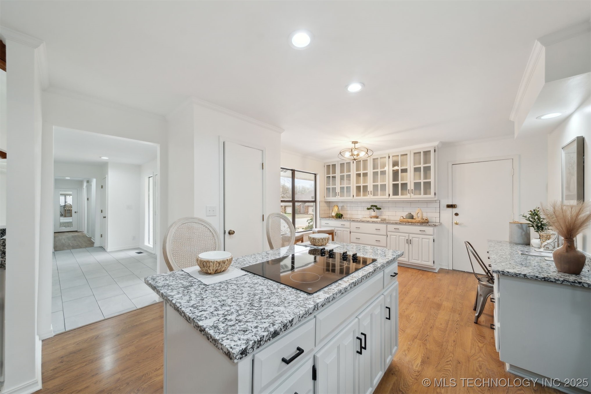8934 S 67th East Avenue Property Photo 15