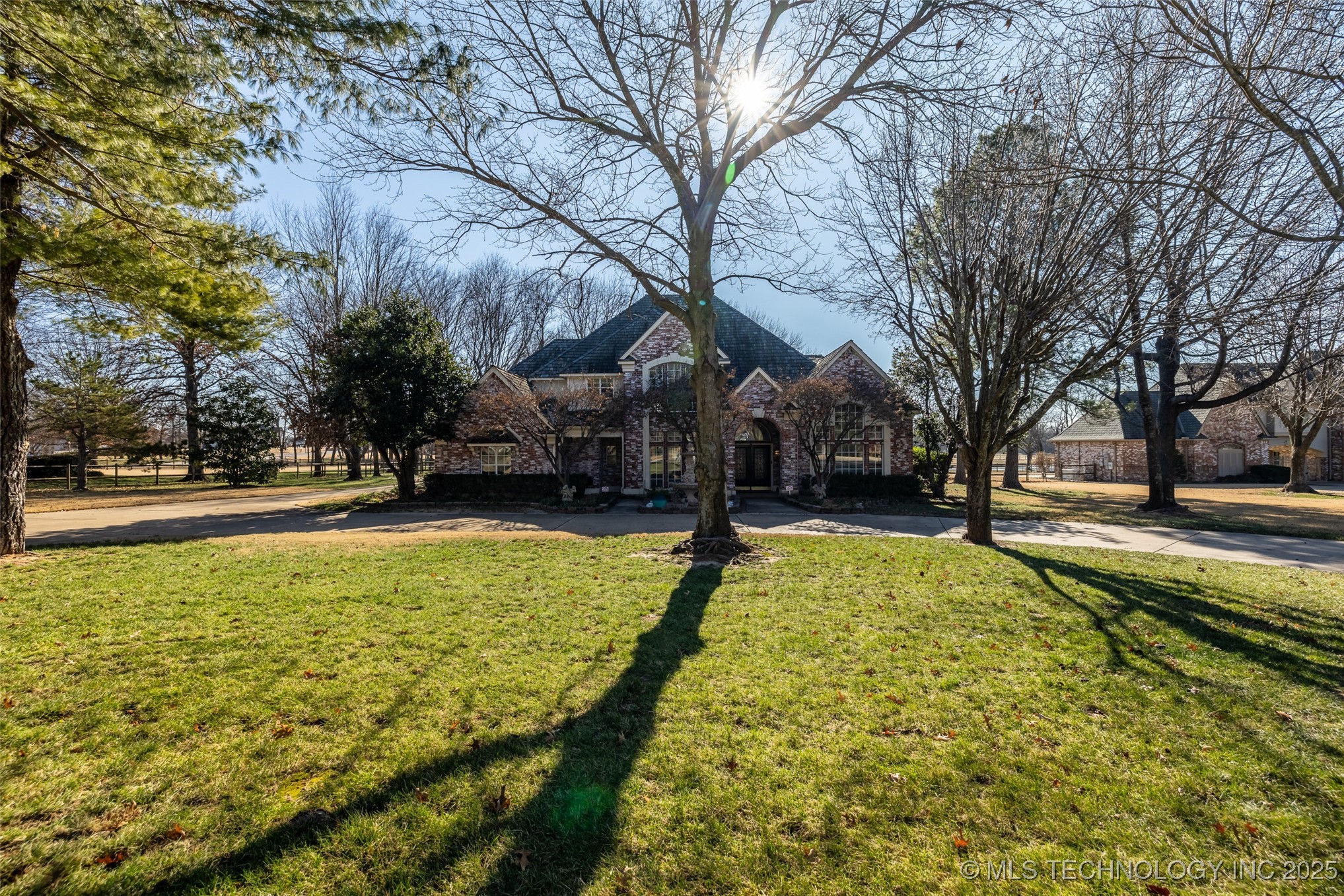 4405 Ithica Street Property Photo