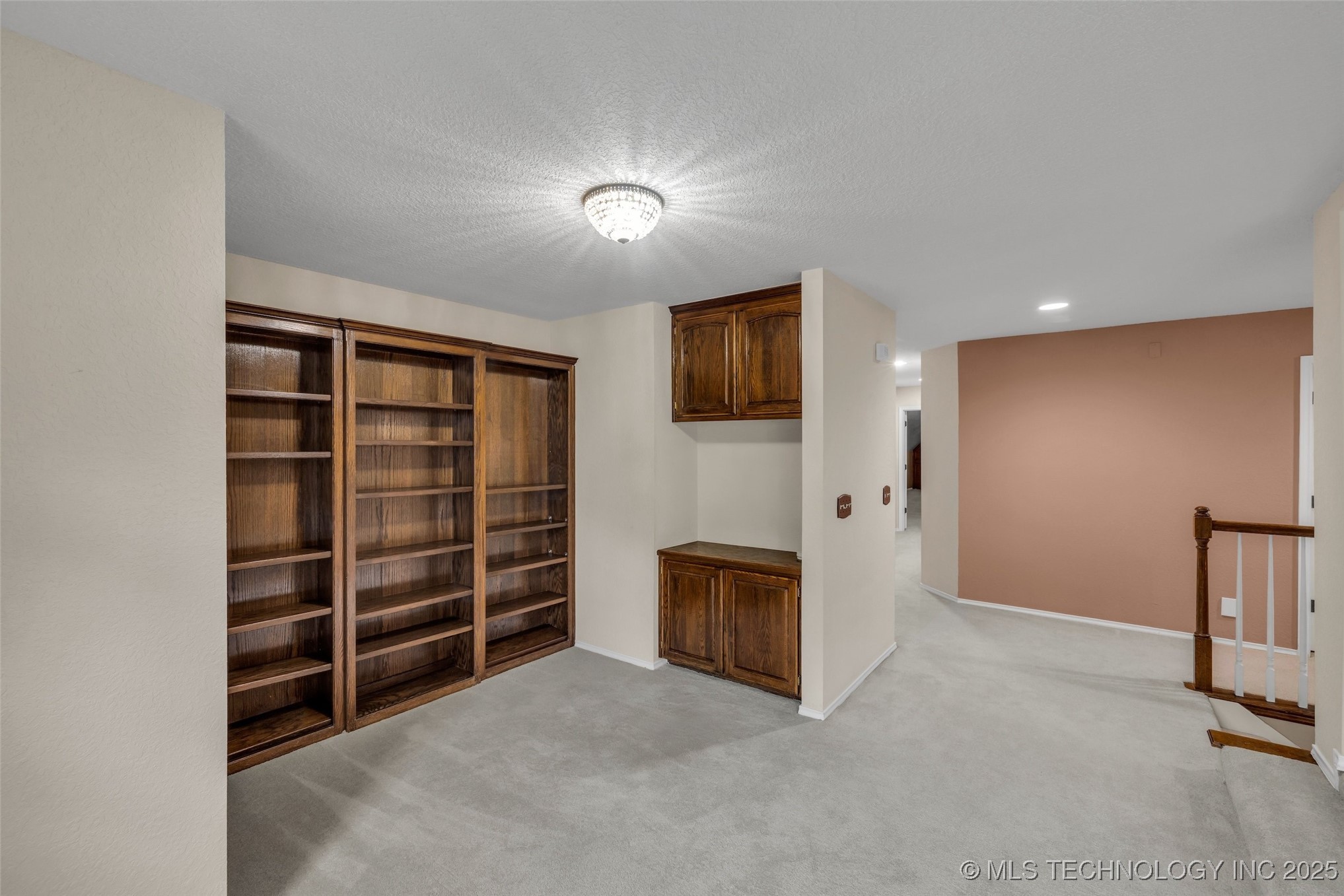 4405 Ithica Street Property Photo 44