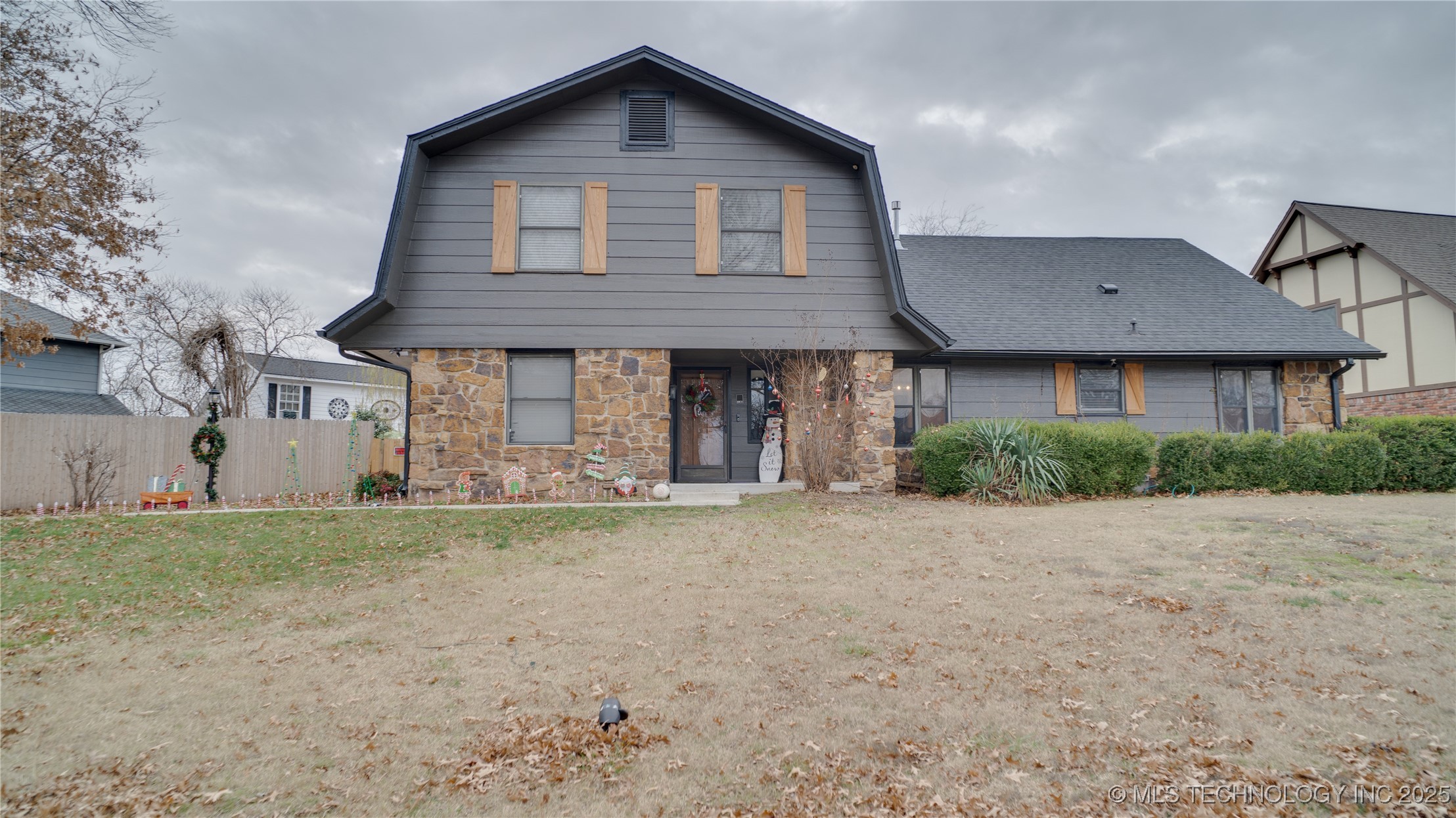 8722 E 74th Place Property Photo