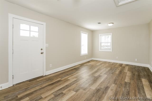 811 N Grant Avenue Property Photo 2