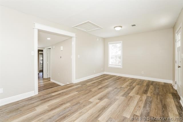 811 N Grant Avenue Property Photo 3