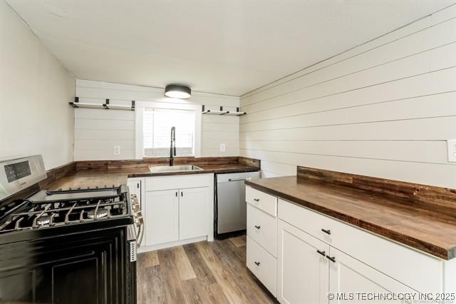 811 N Grant Avenue Property Photo 7