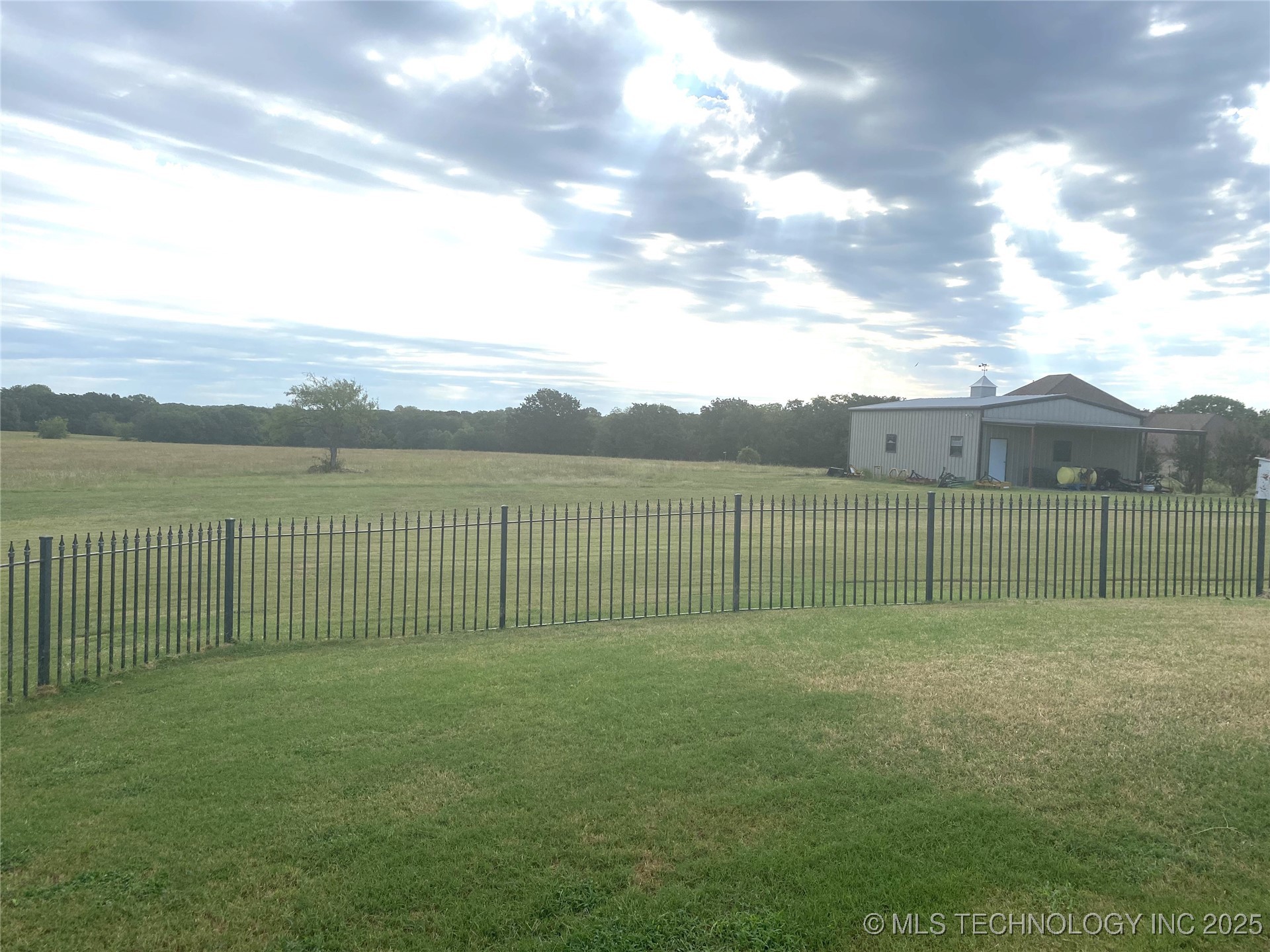 3234 Mount Washington Road Property Photo 5