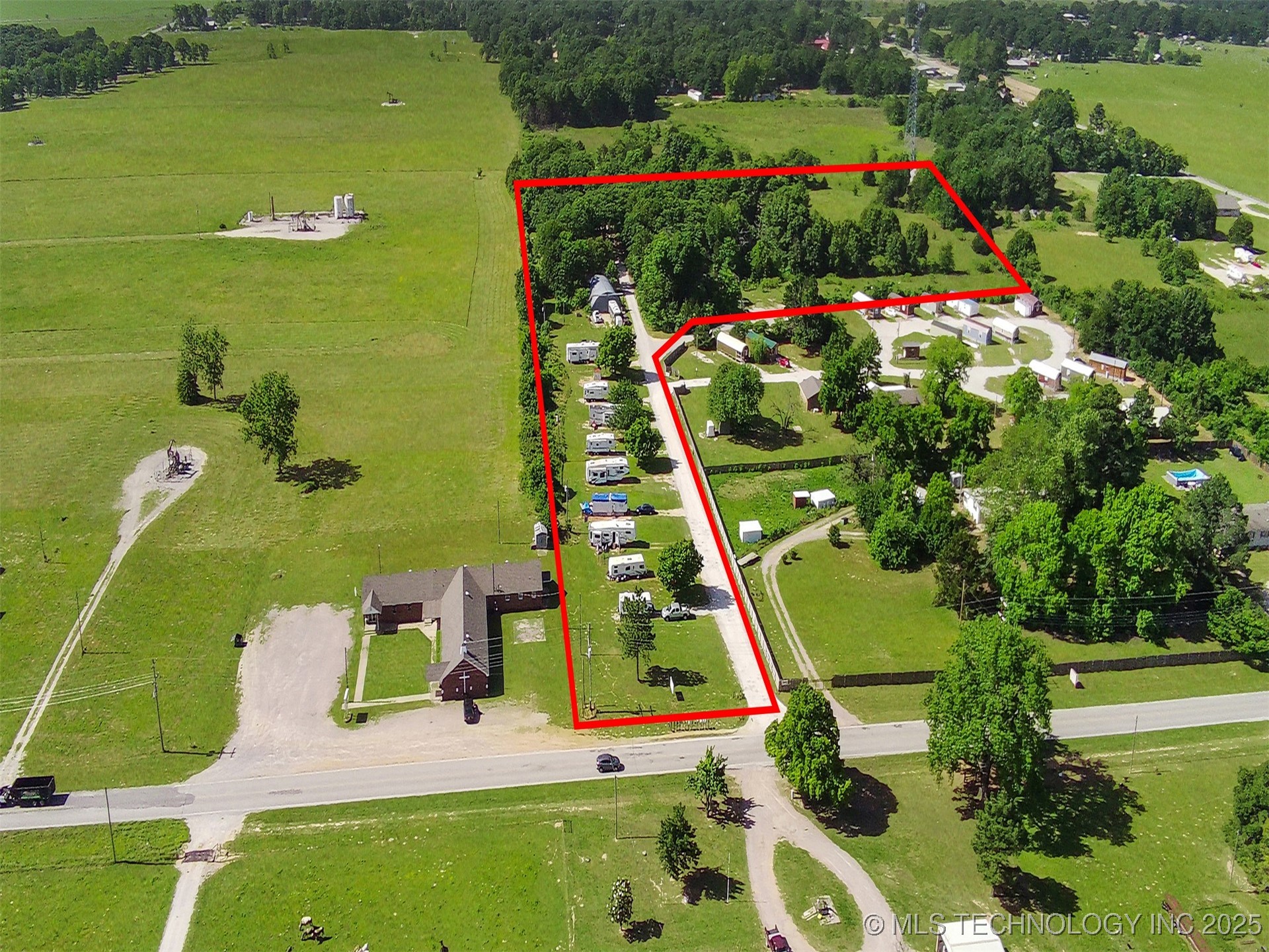 4665 Three Pines Road Property Photo 1