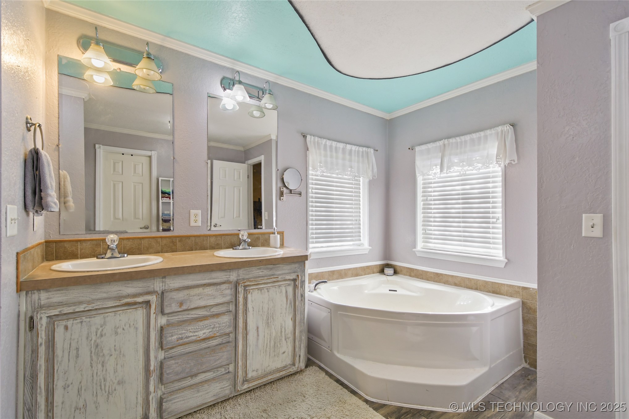 4665 Three Pines Road Property Photo 27