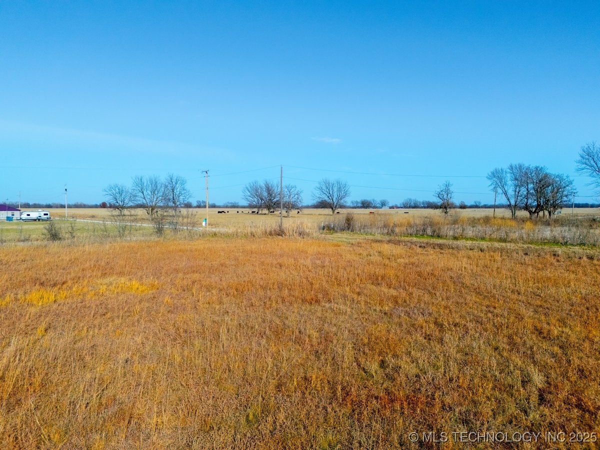 12 N 190 Road Property Photo 6