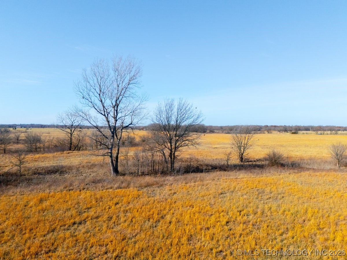 12 N 190 Road Property Photo 11