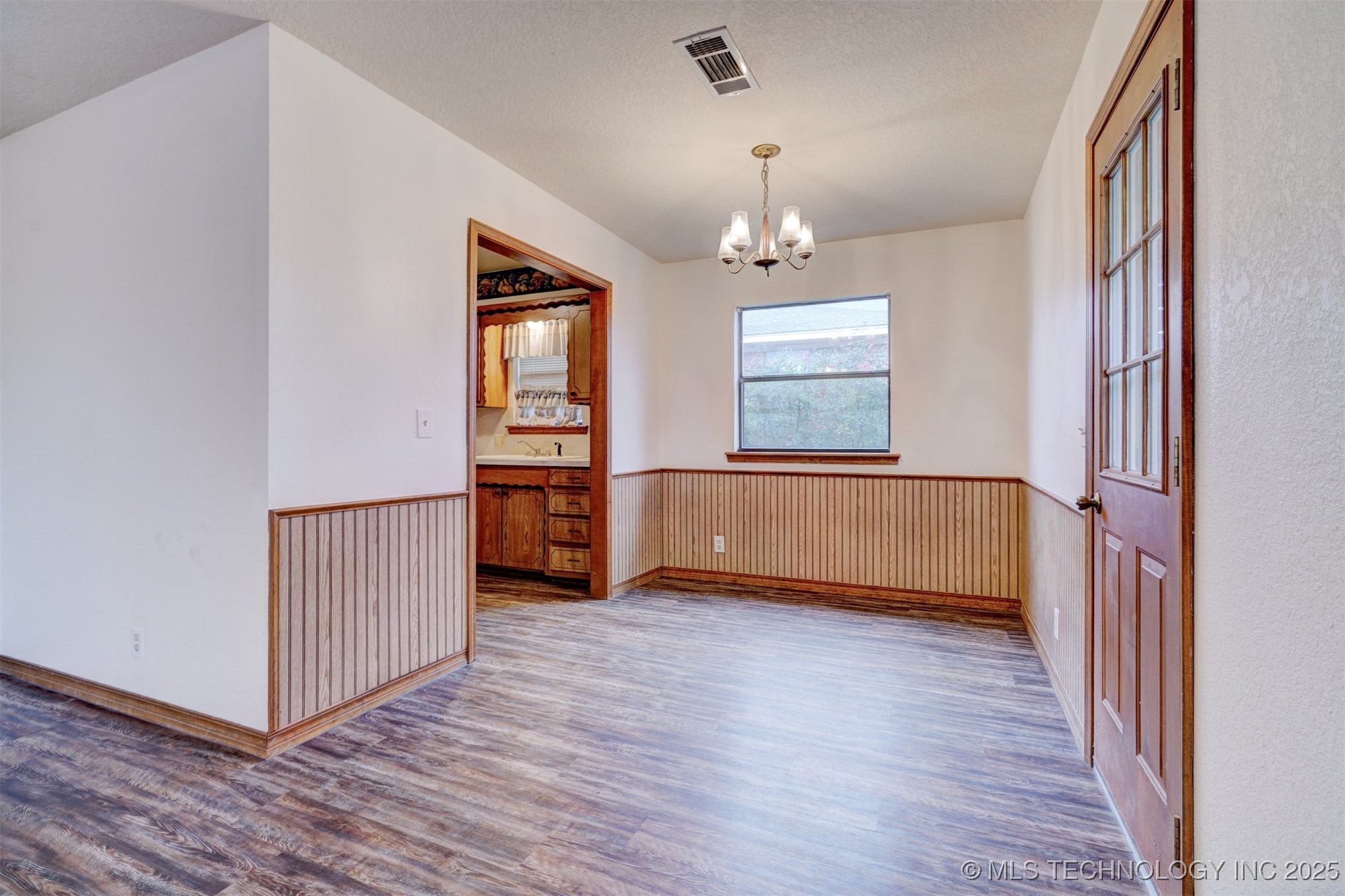 706 S 12th Street Property Photo 13