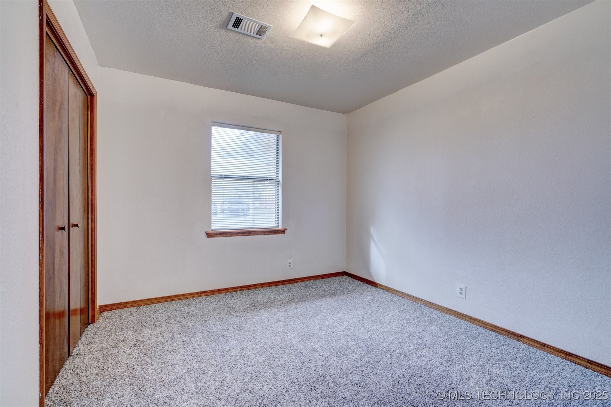 706 S 12th Street Property Photo 28