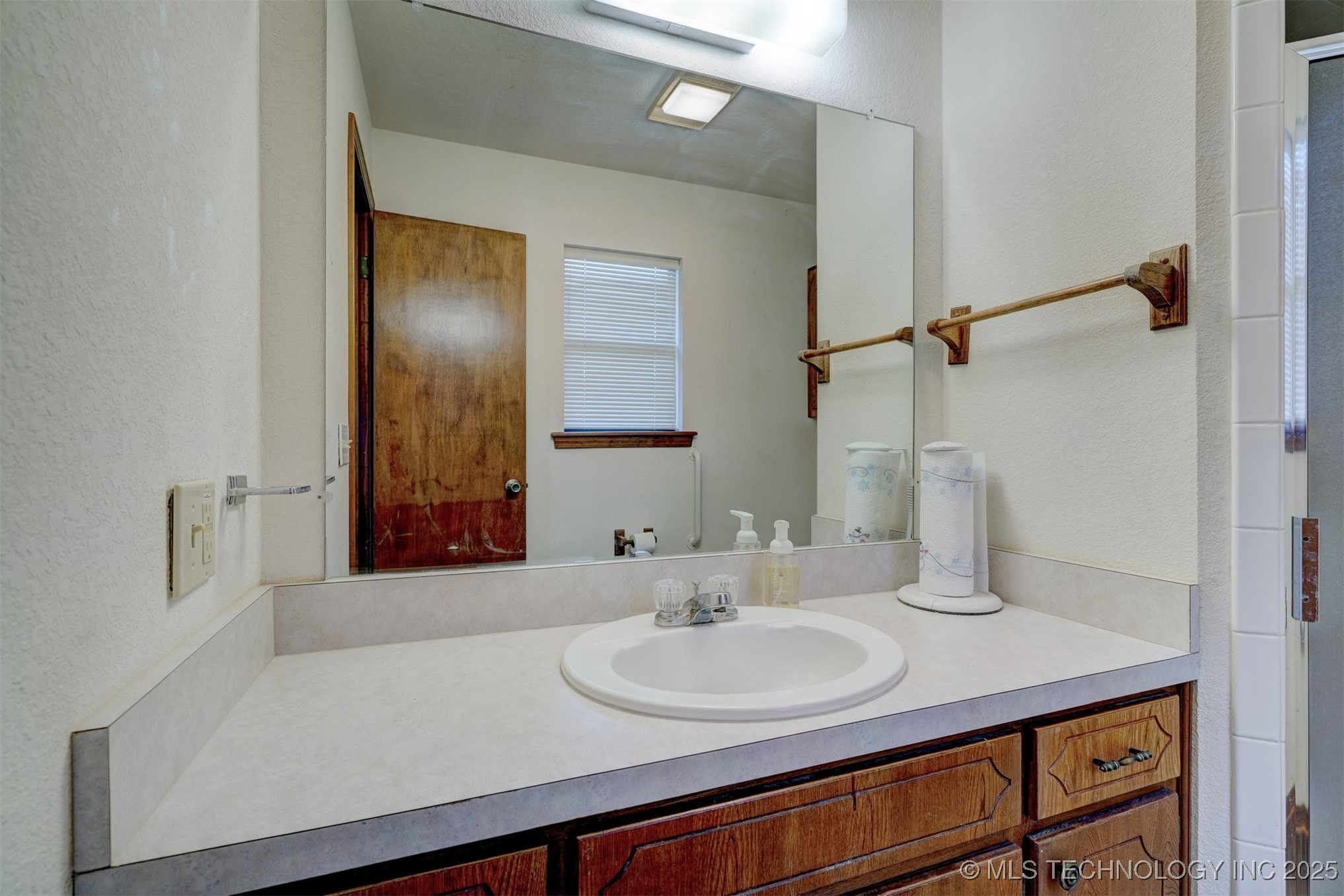 706 S 12th Street Property Photo 37