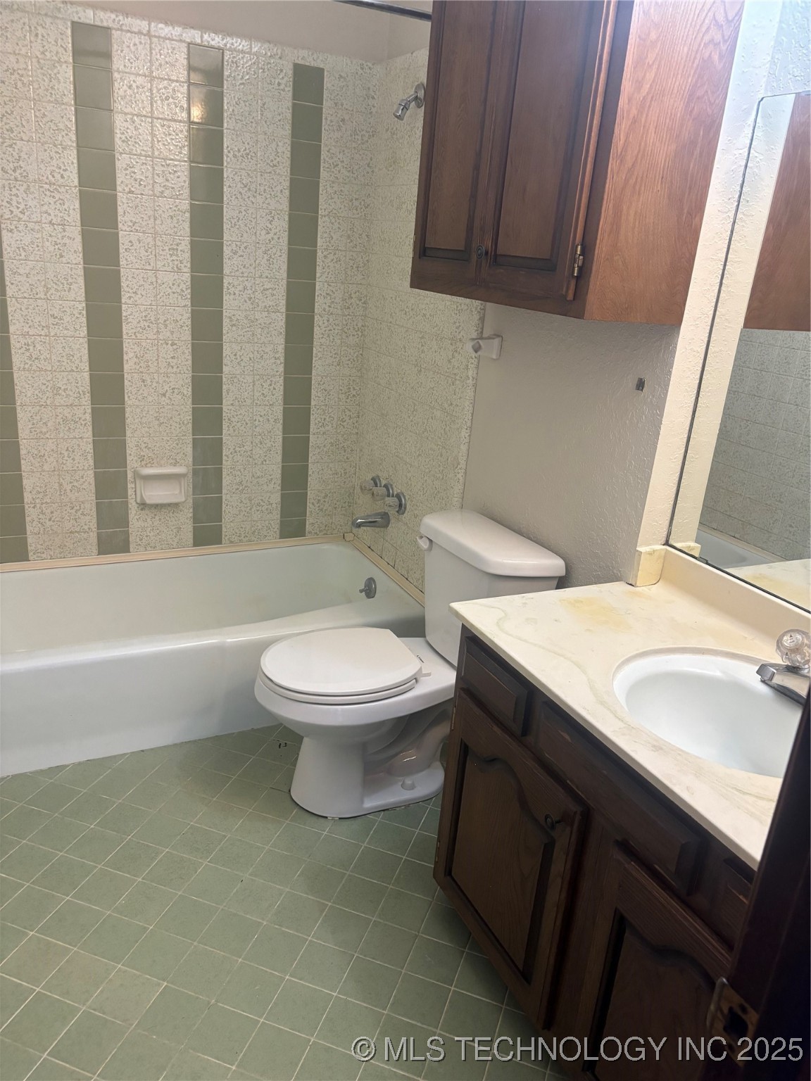 6004 S Newport Avenue B7 Property Photo 10