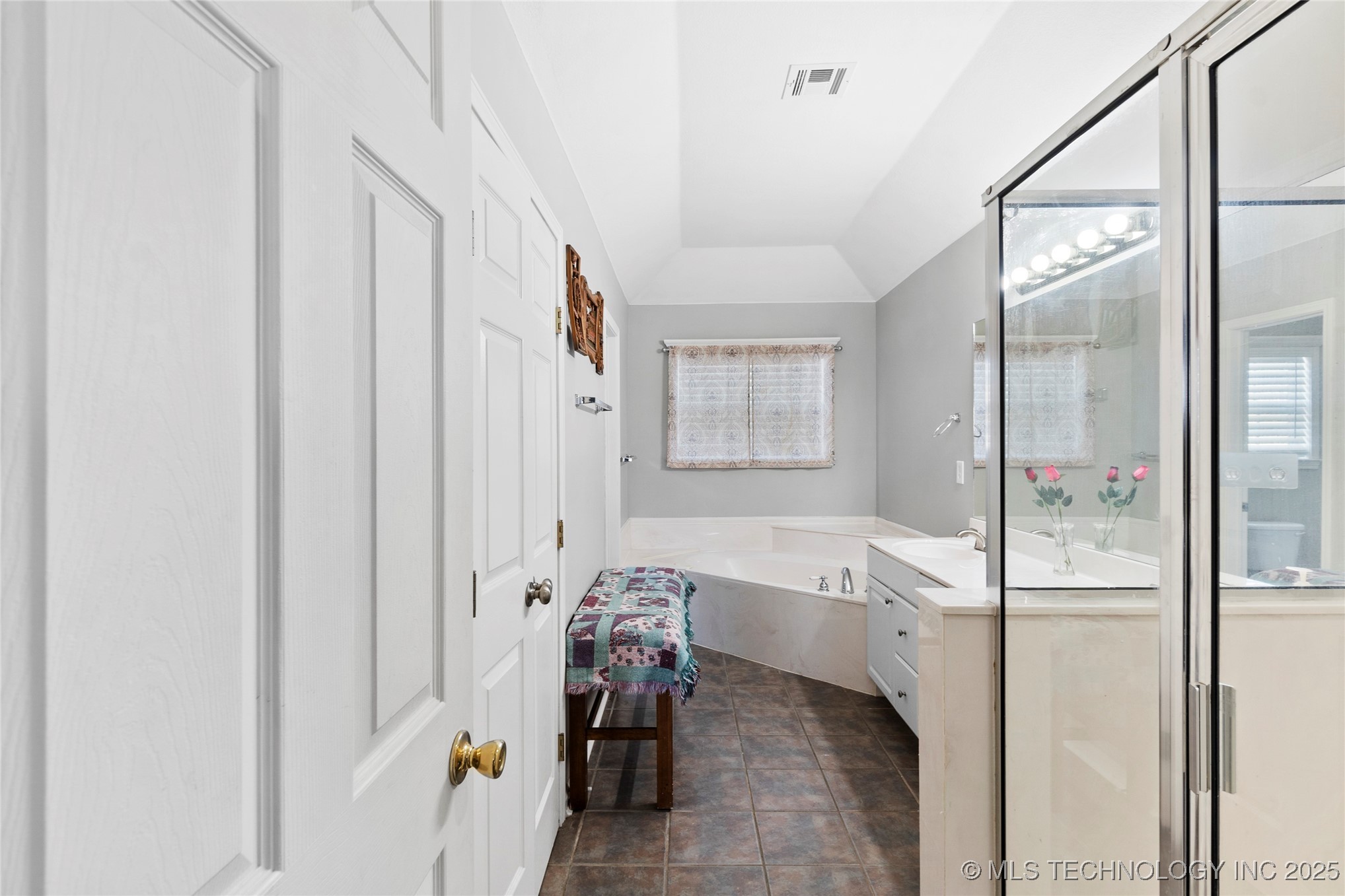 5413 S Redbud Avenue Property Photo 36