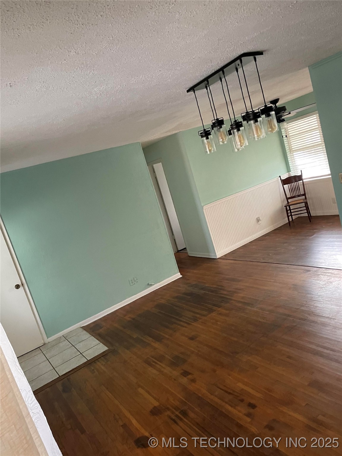 3031 N 430 Property Photo 10