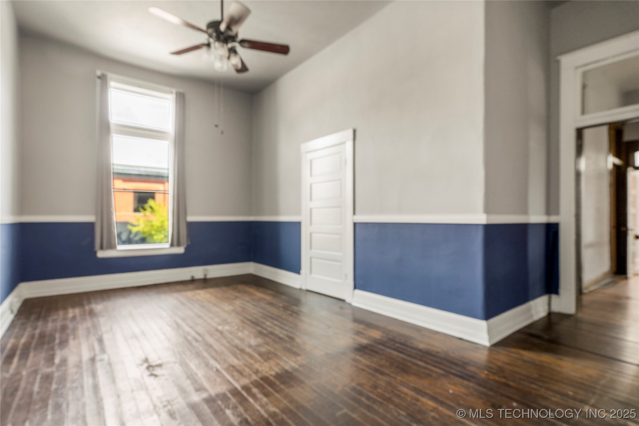112 E Dewey Avenue Property Photo 53