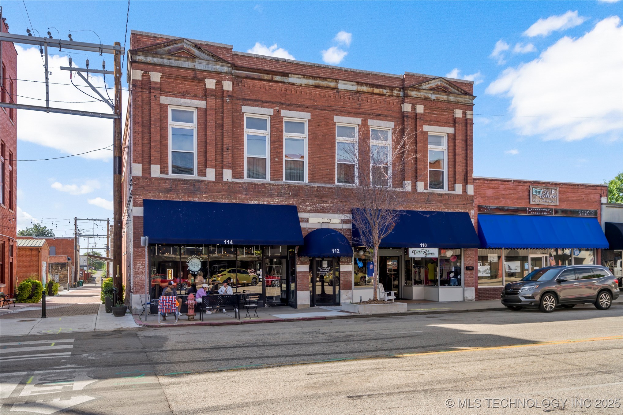 112 E Dewey Avenue Property Photo 63
