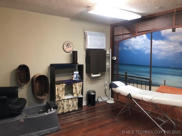 427 W Carl Albert Parkway Property Photo 12