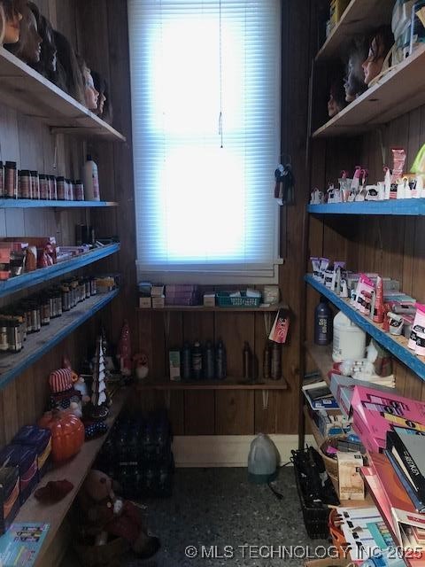 427 W Carl Albert Parkway Property Photo 14