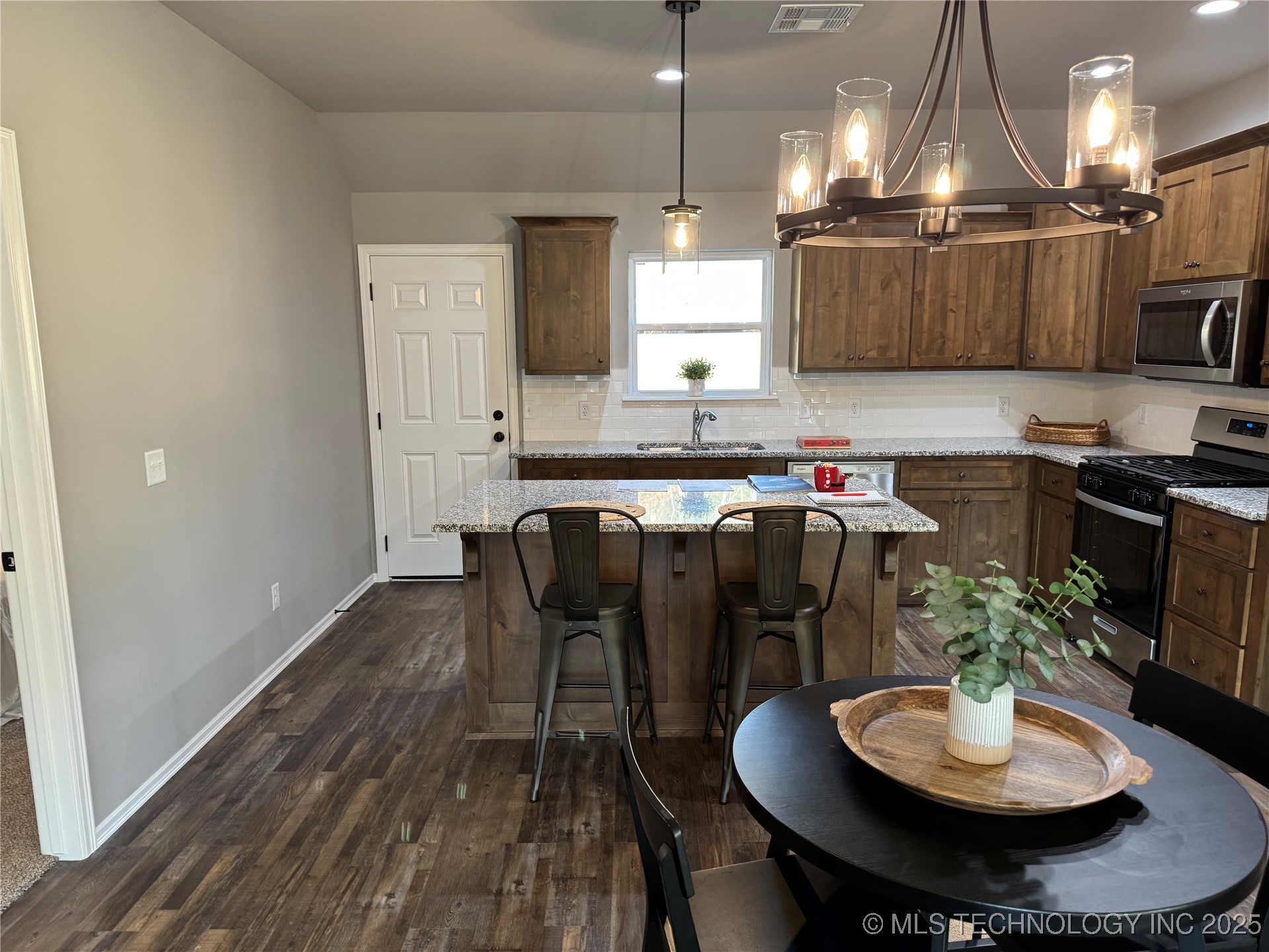400 S Muskogee Street Property Photo 12