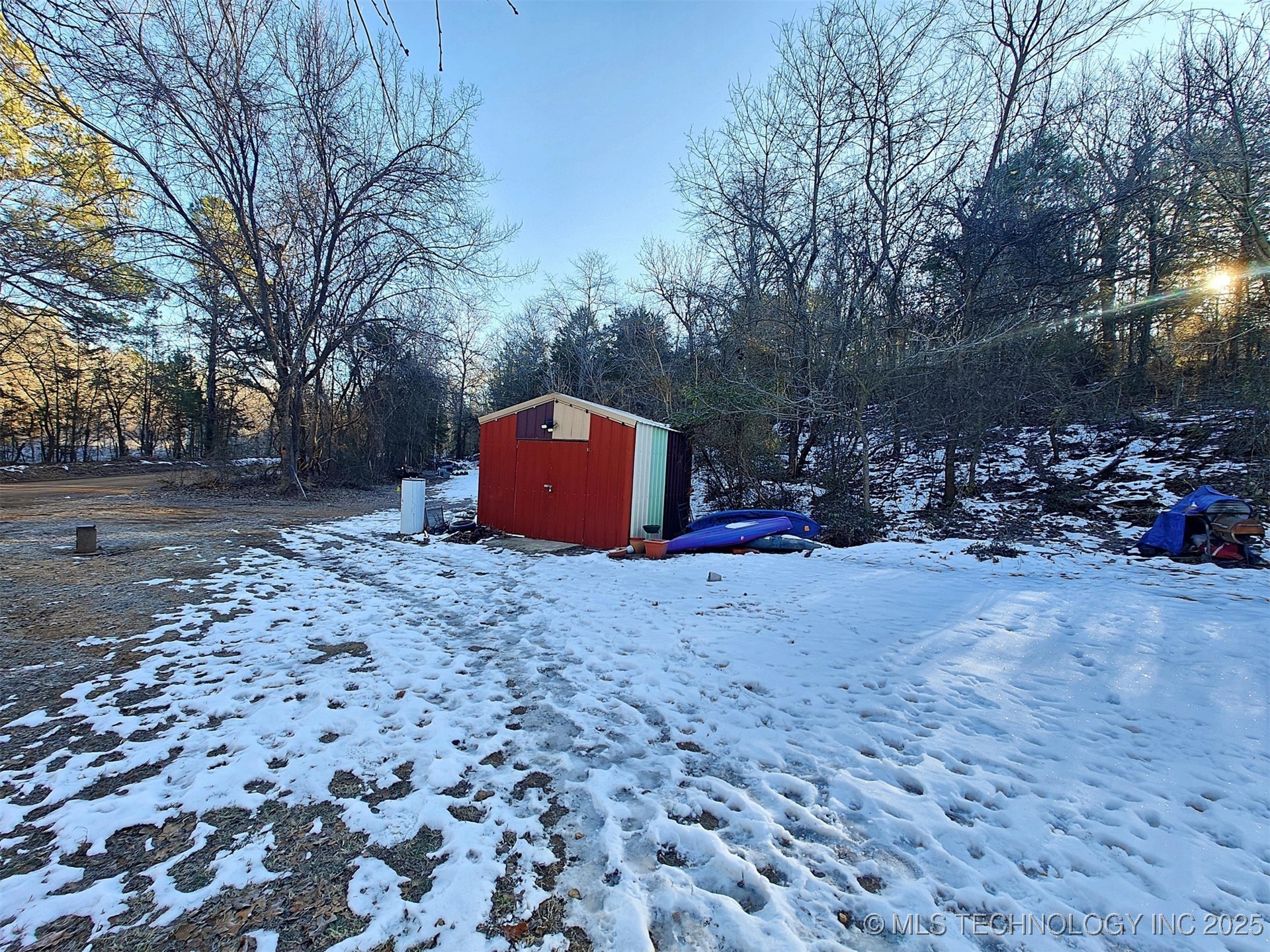 18131 S 551 Road Property Photo 5