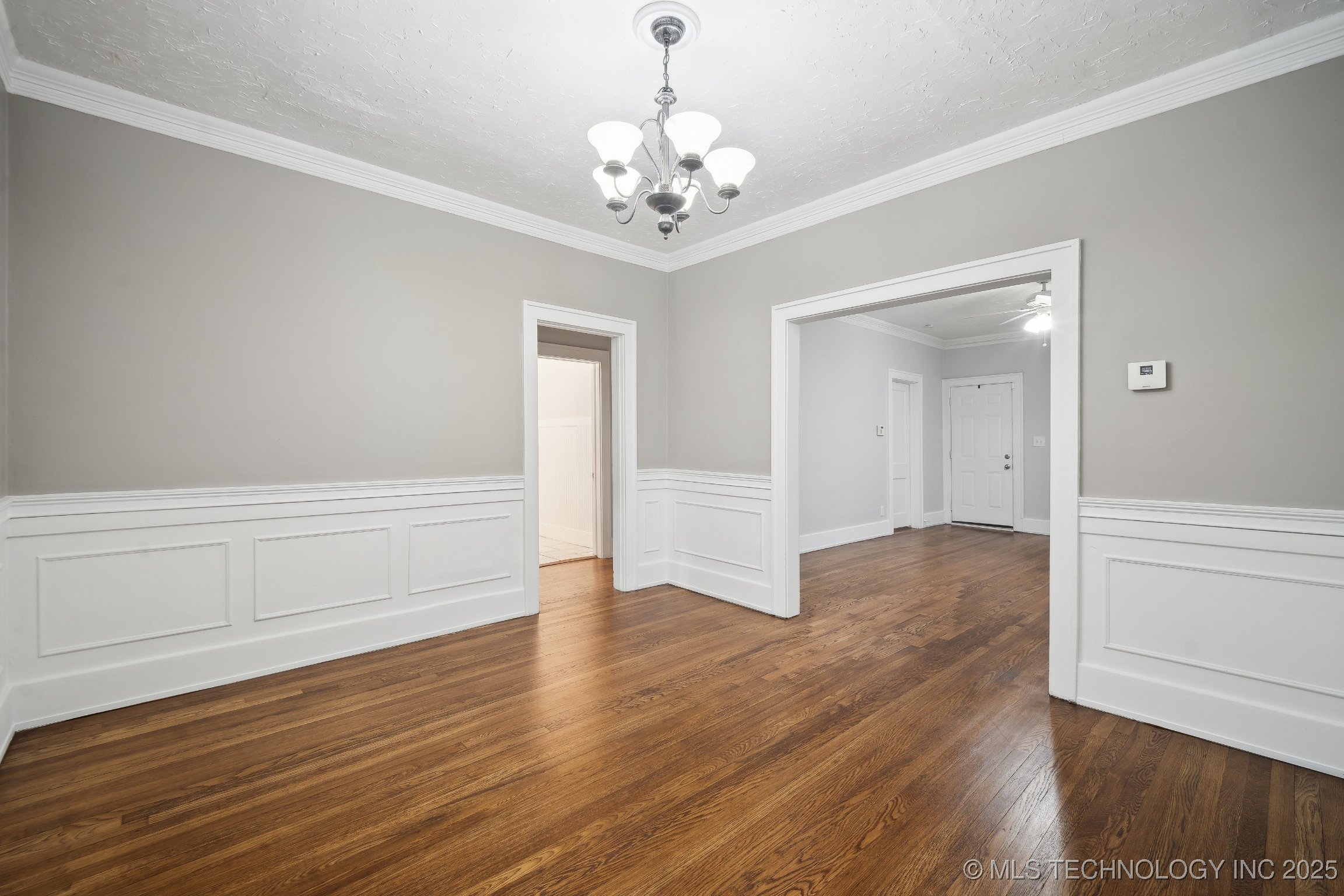 1732 E 14th Place Property Photo 12