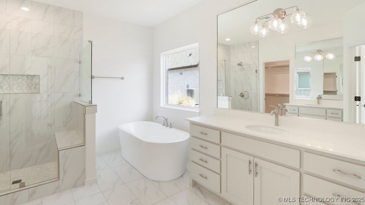 7205 E Oakland Street Property Photo 9