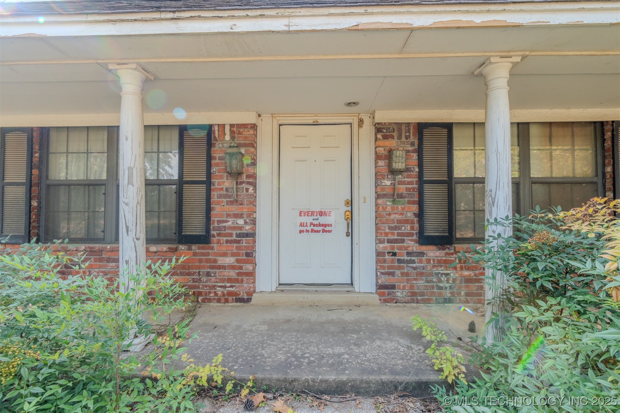 8202 E 485 Road Property Photo 5