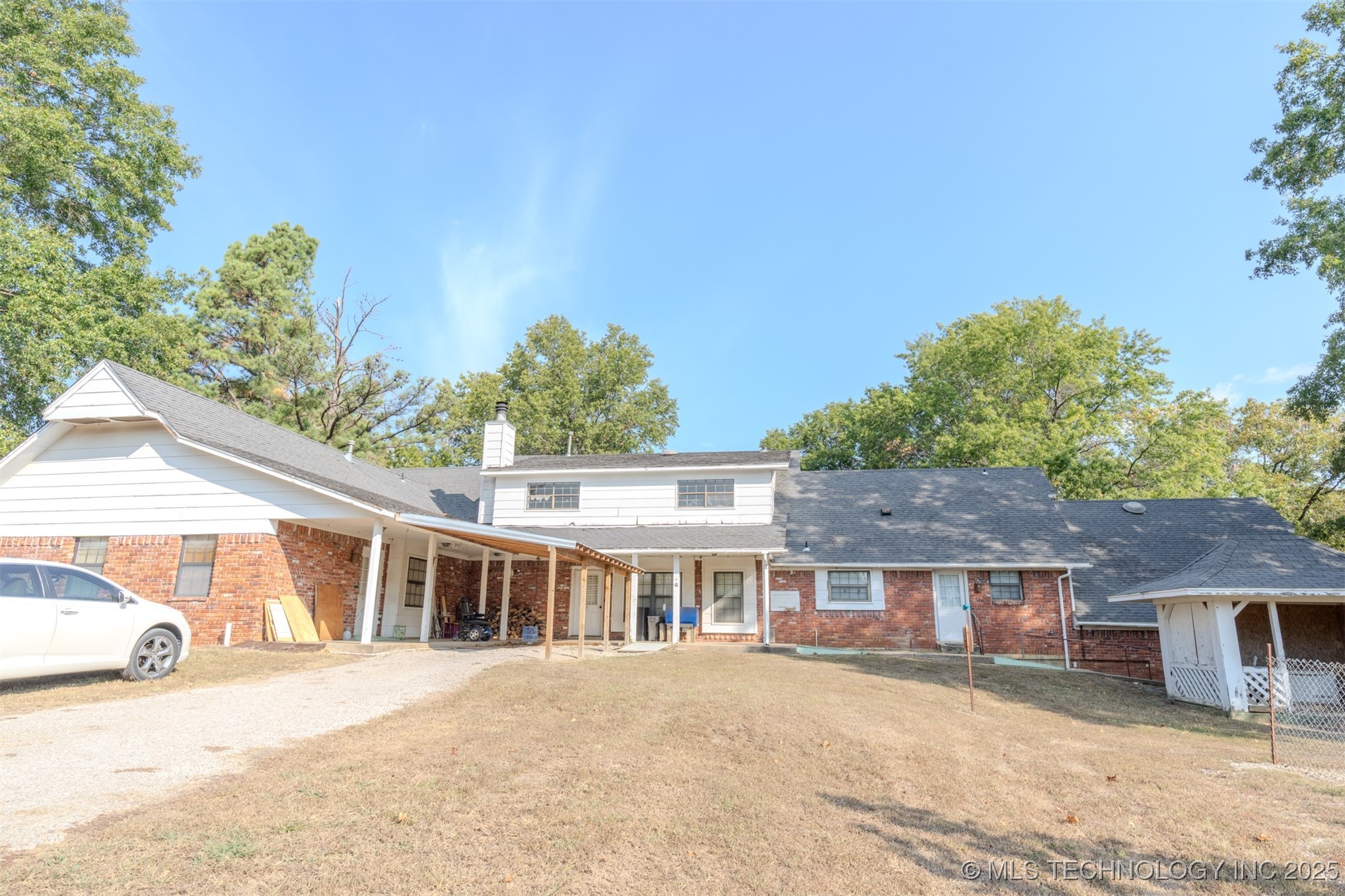 8202 E 485 Road Property Photo 10
