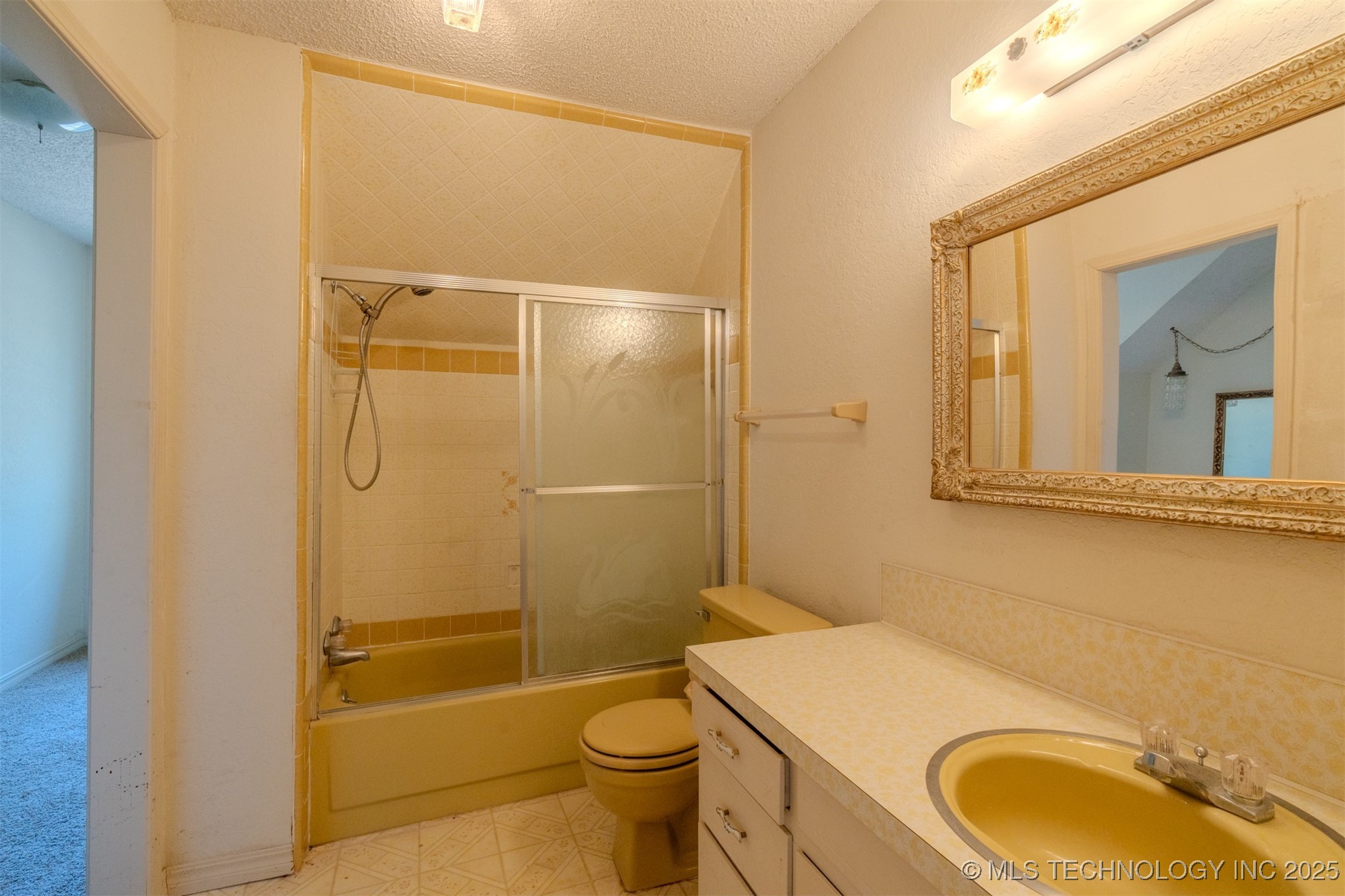 8202 E 485 Road Property Photo 24