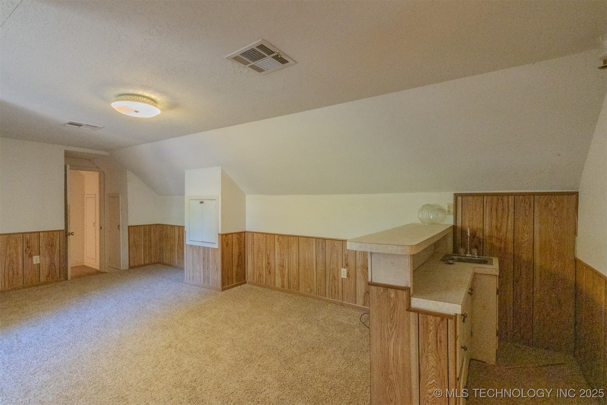 8202 E 485 Road Property Photo 27