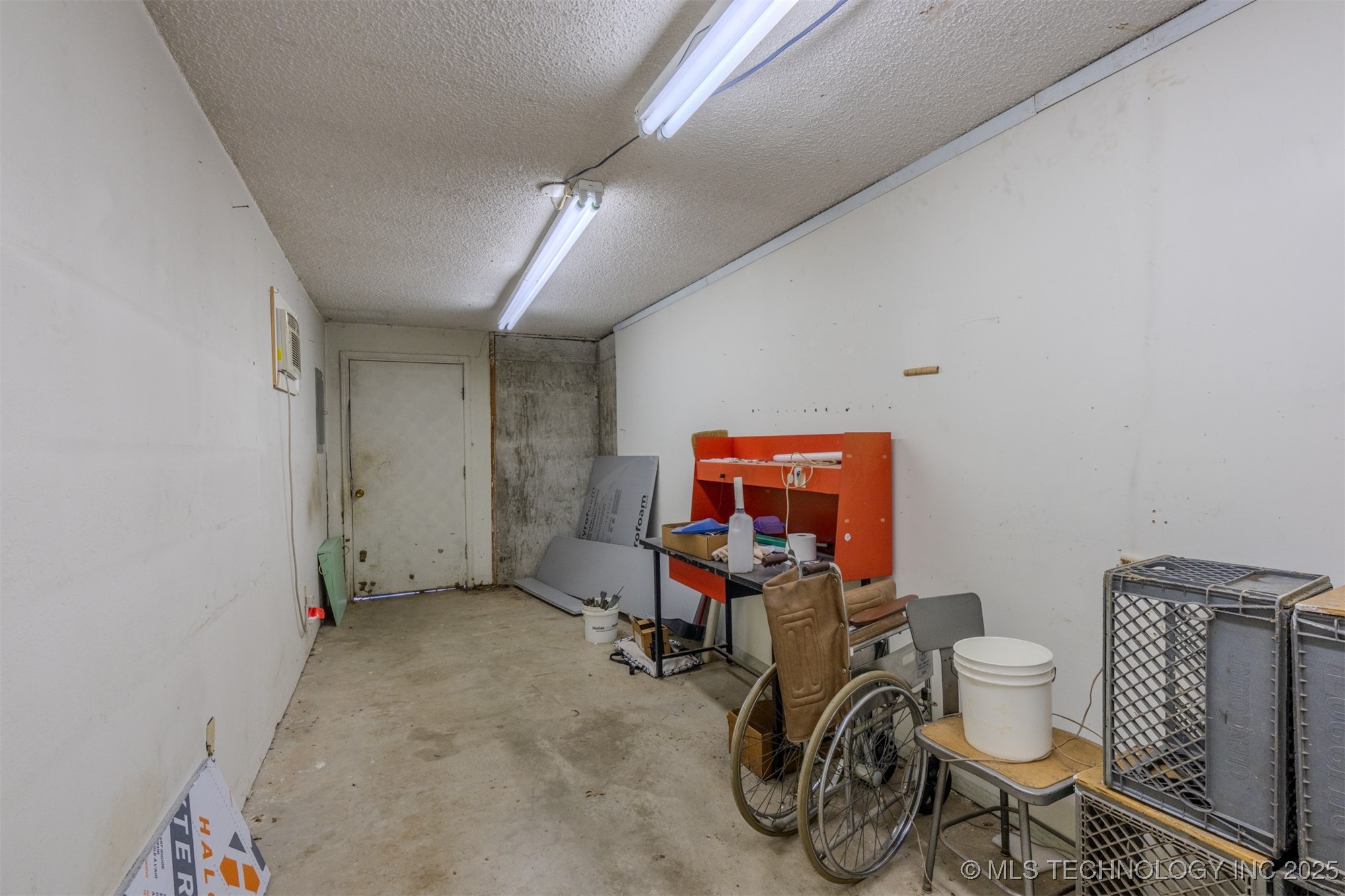 8202 E 485 Road Property Photo 37