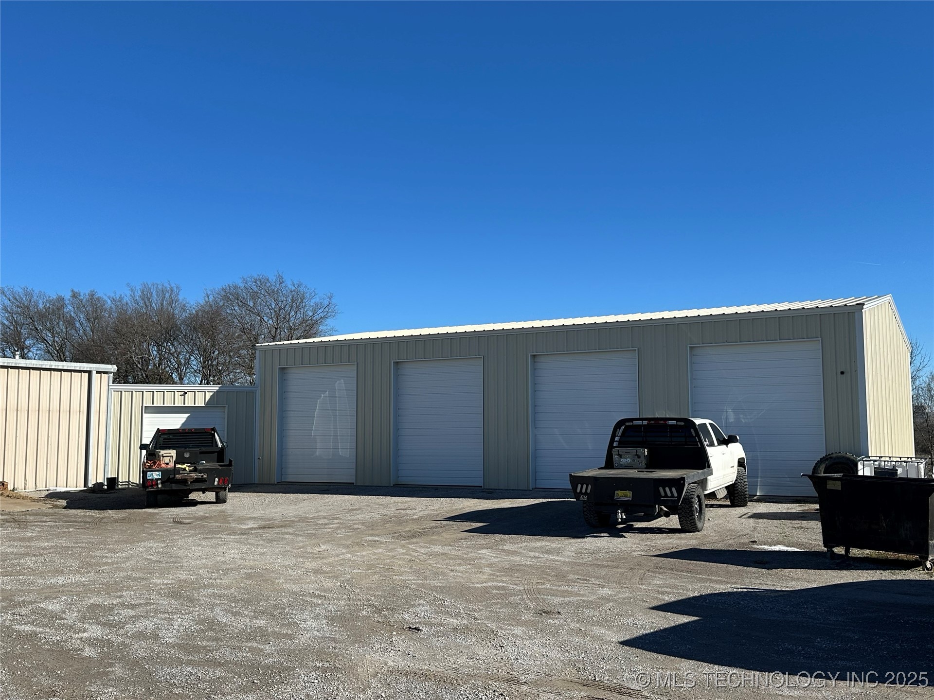 12721 S Old Highway 169 Road Property Photo 4