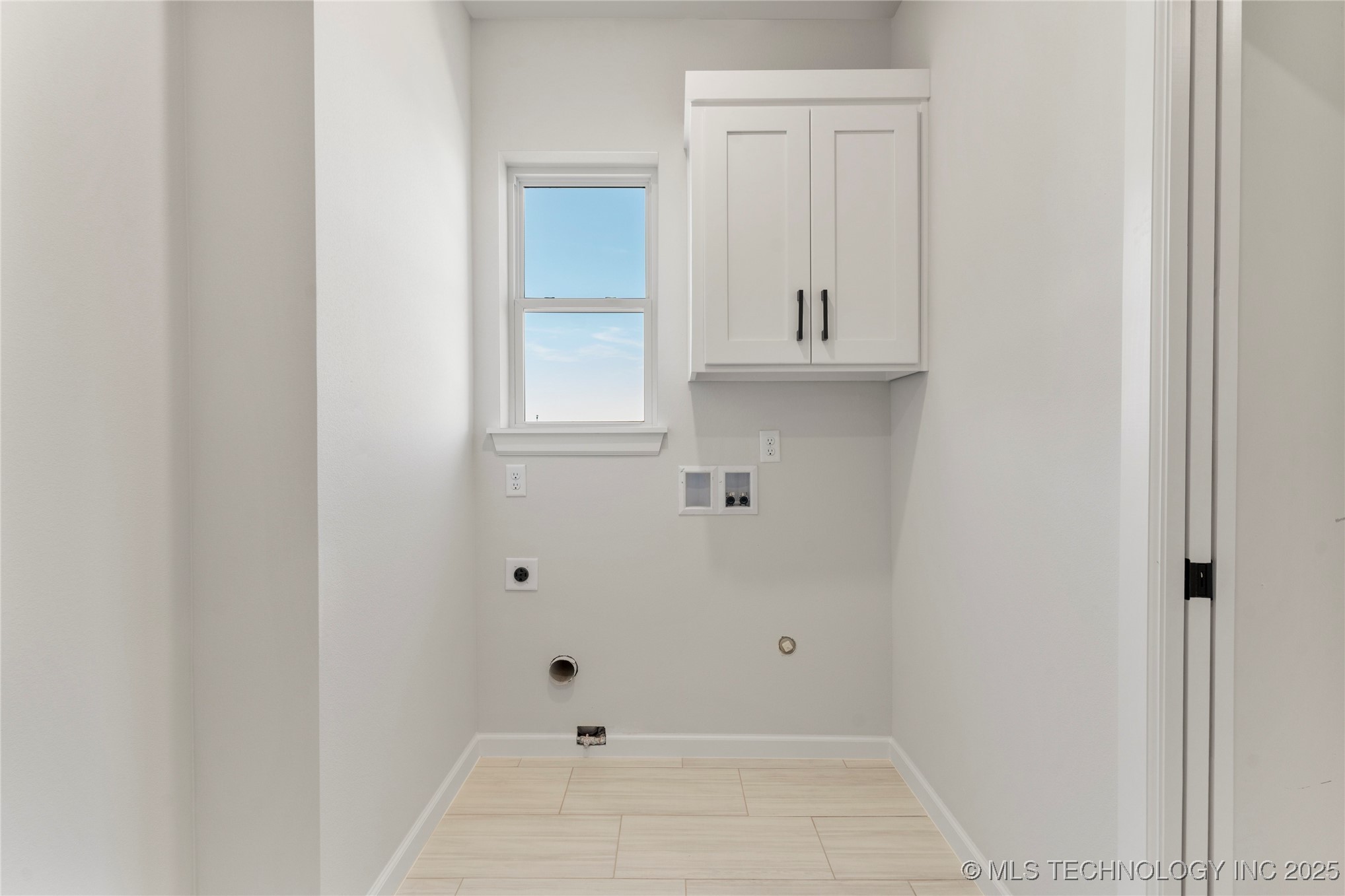 2501 E 134th Circle Property Photo 23