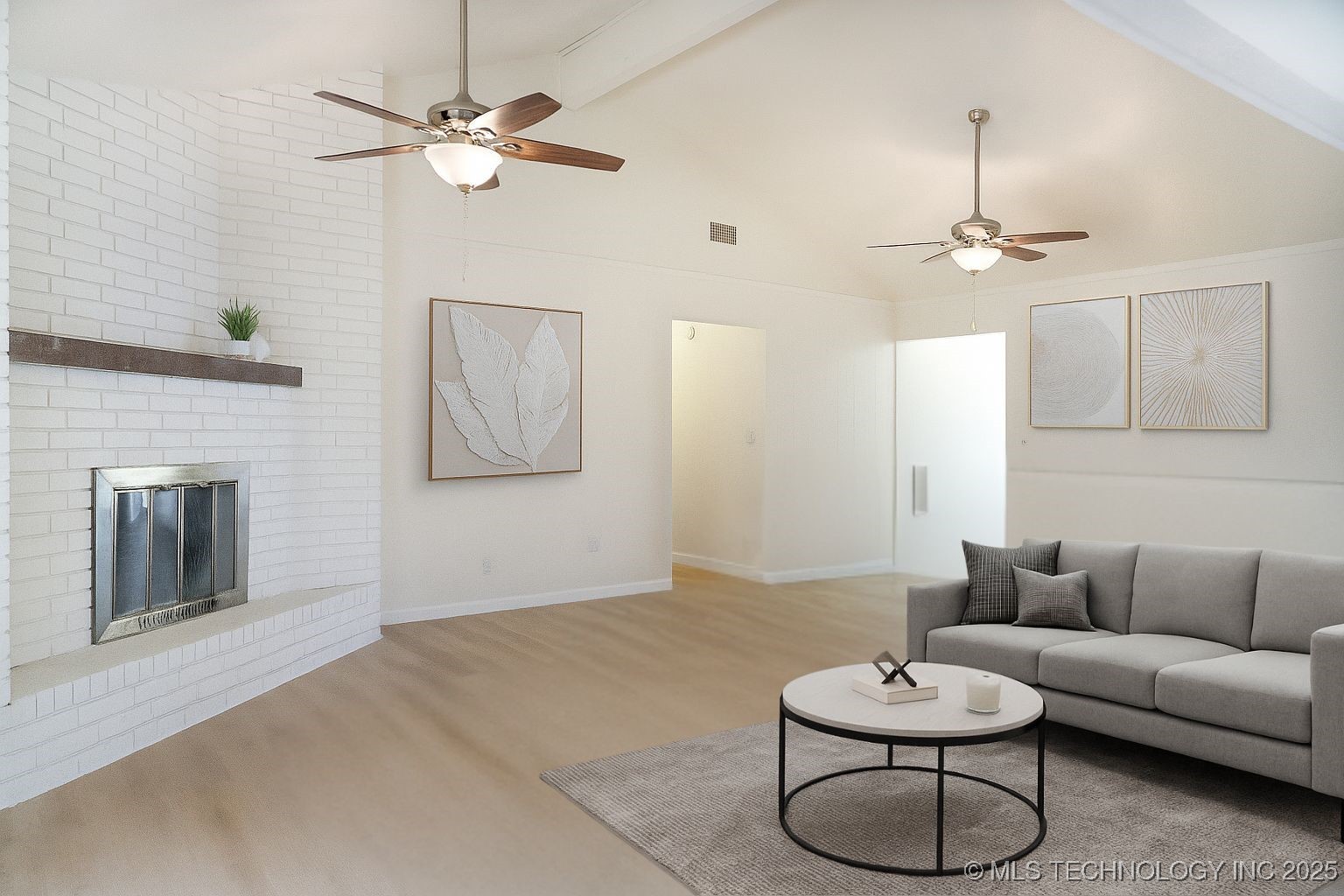 12514 E 38th Street Property Photo 11