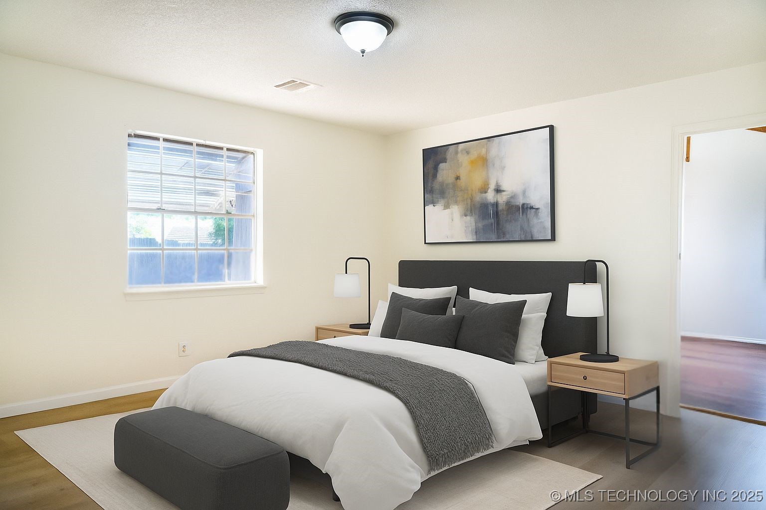 12514 E 38th Street Property Photo 14