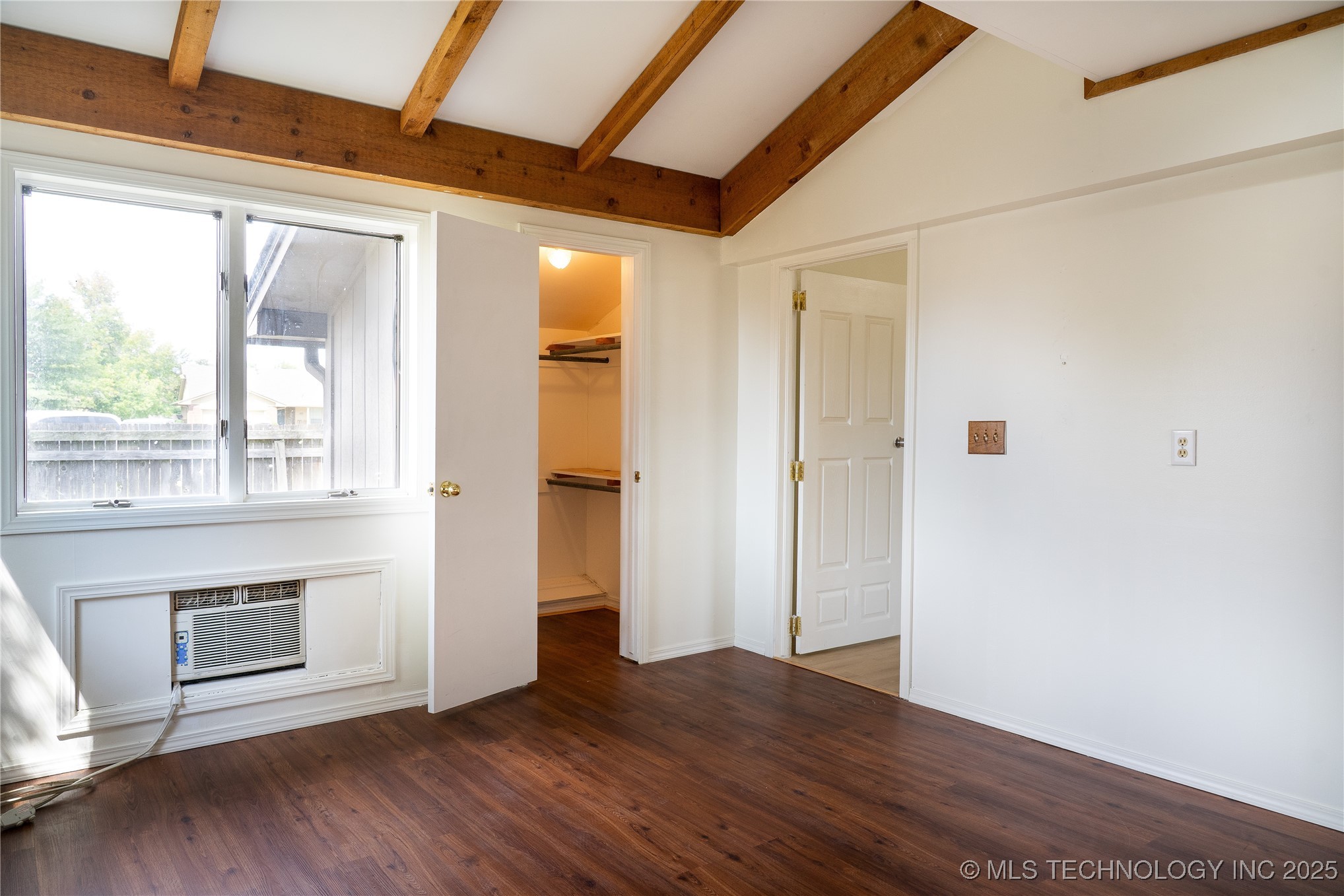 12514 E 38th Street Property Photo 21