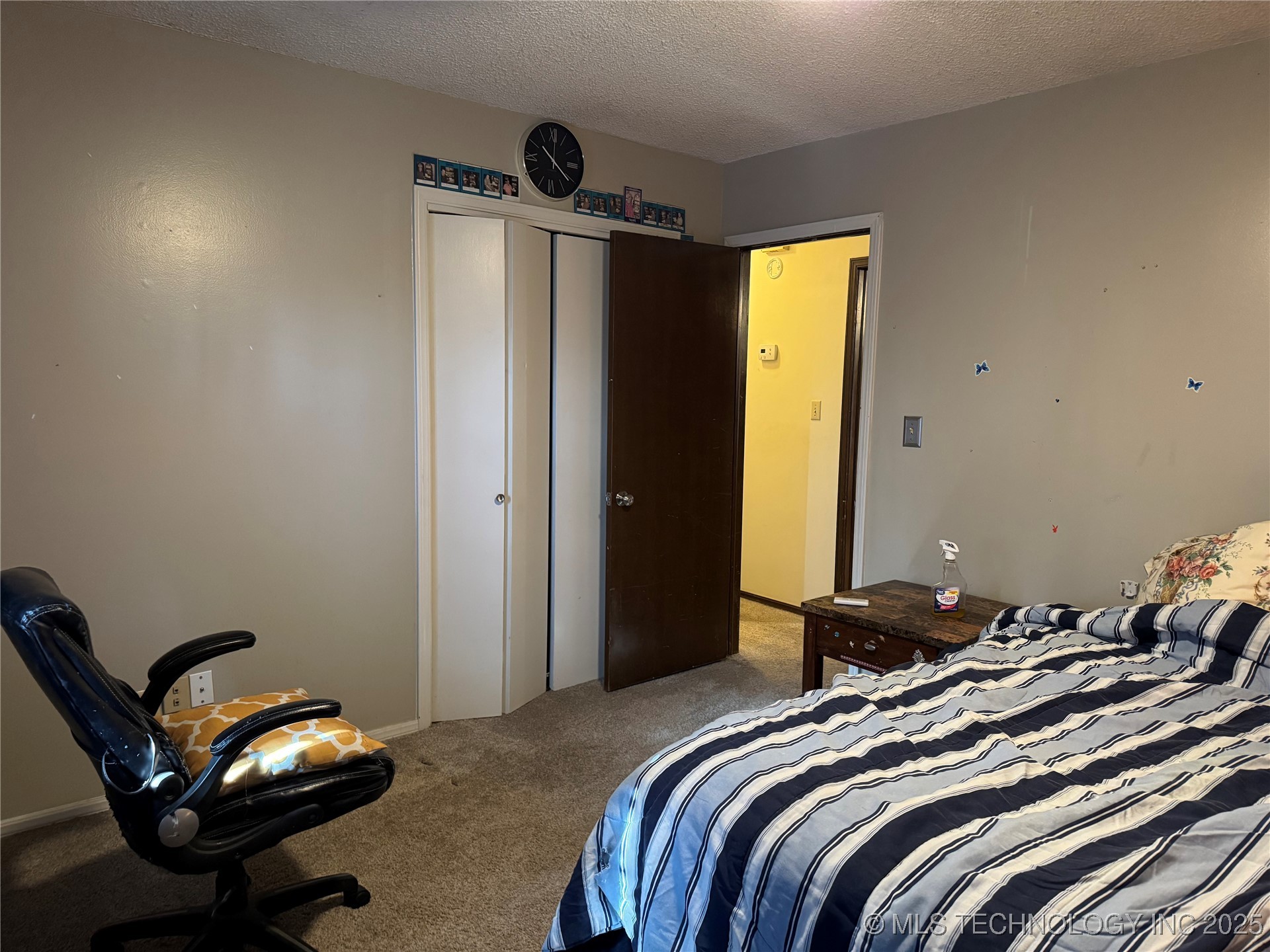 909 E Woods Court Property Photo 22