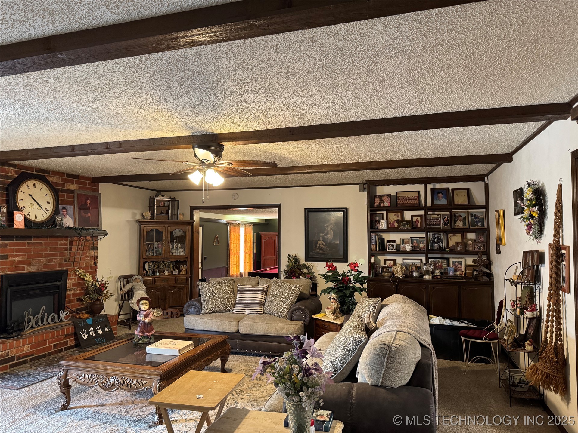909 E Woods Court Property Photo 26