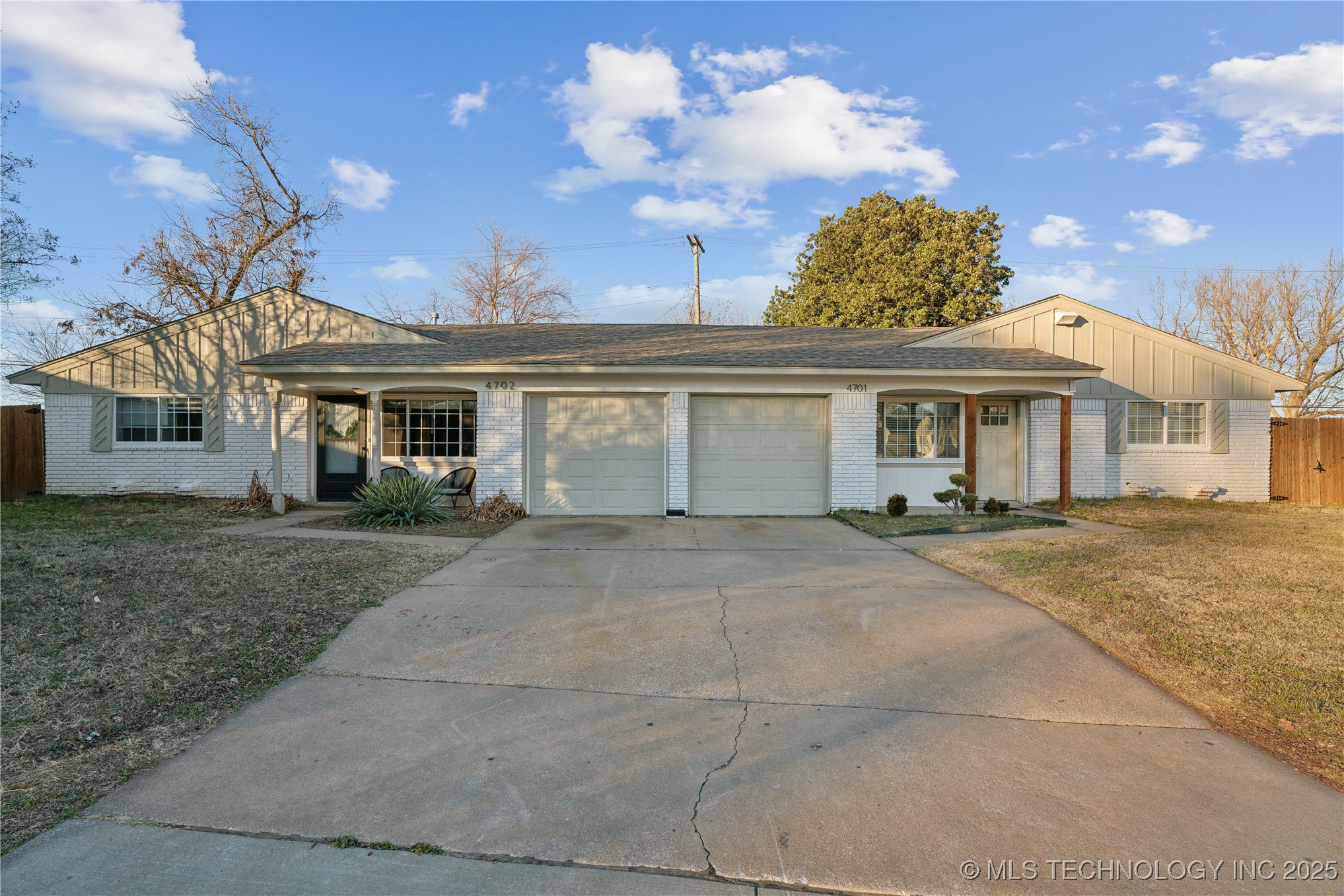 4701 S Madison Avenue Property Photo