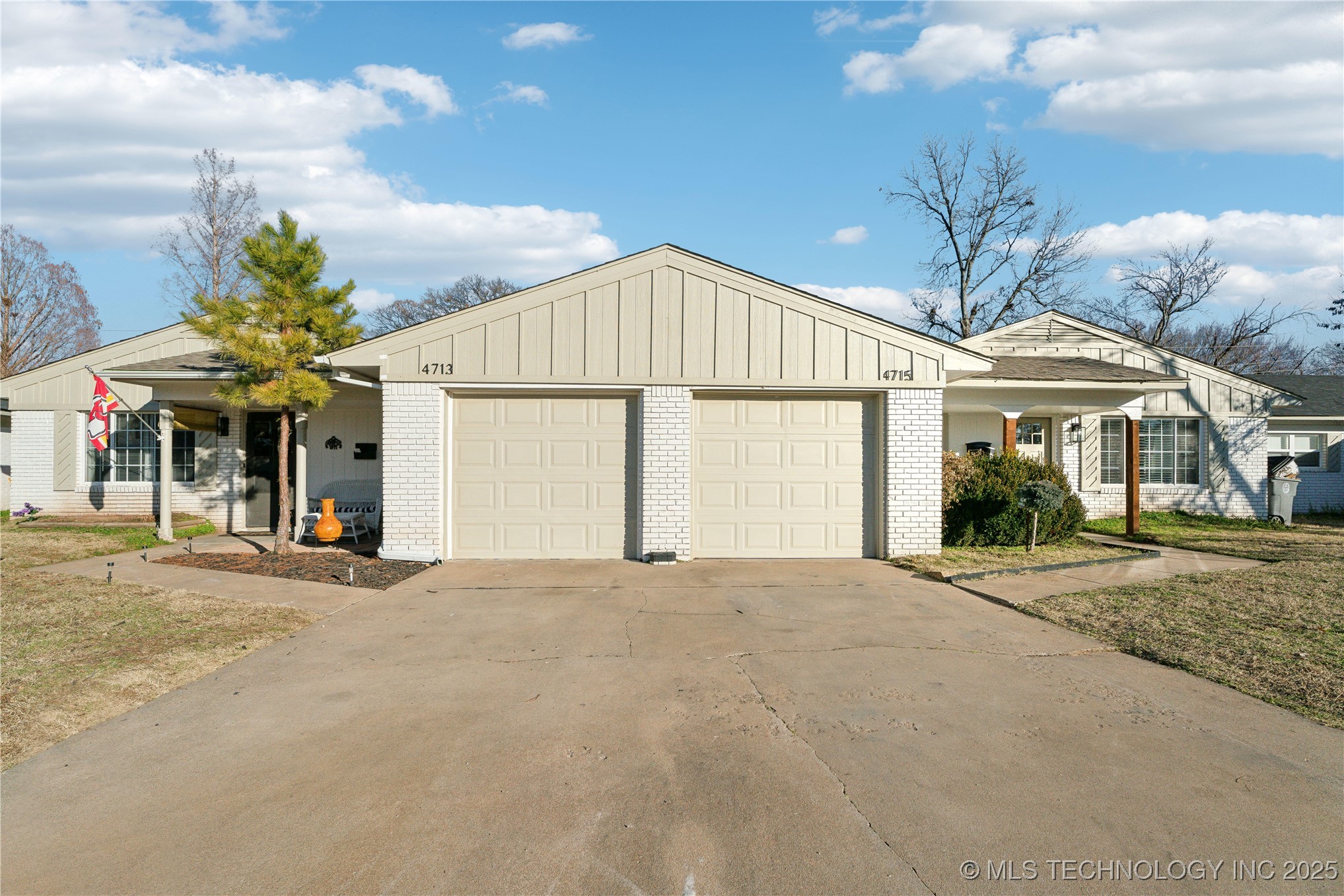4713 S Madison Avenue Property Photo