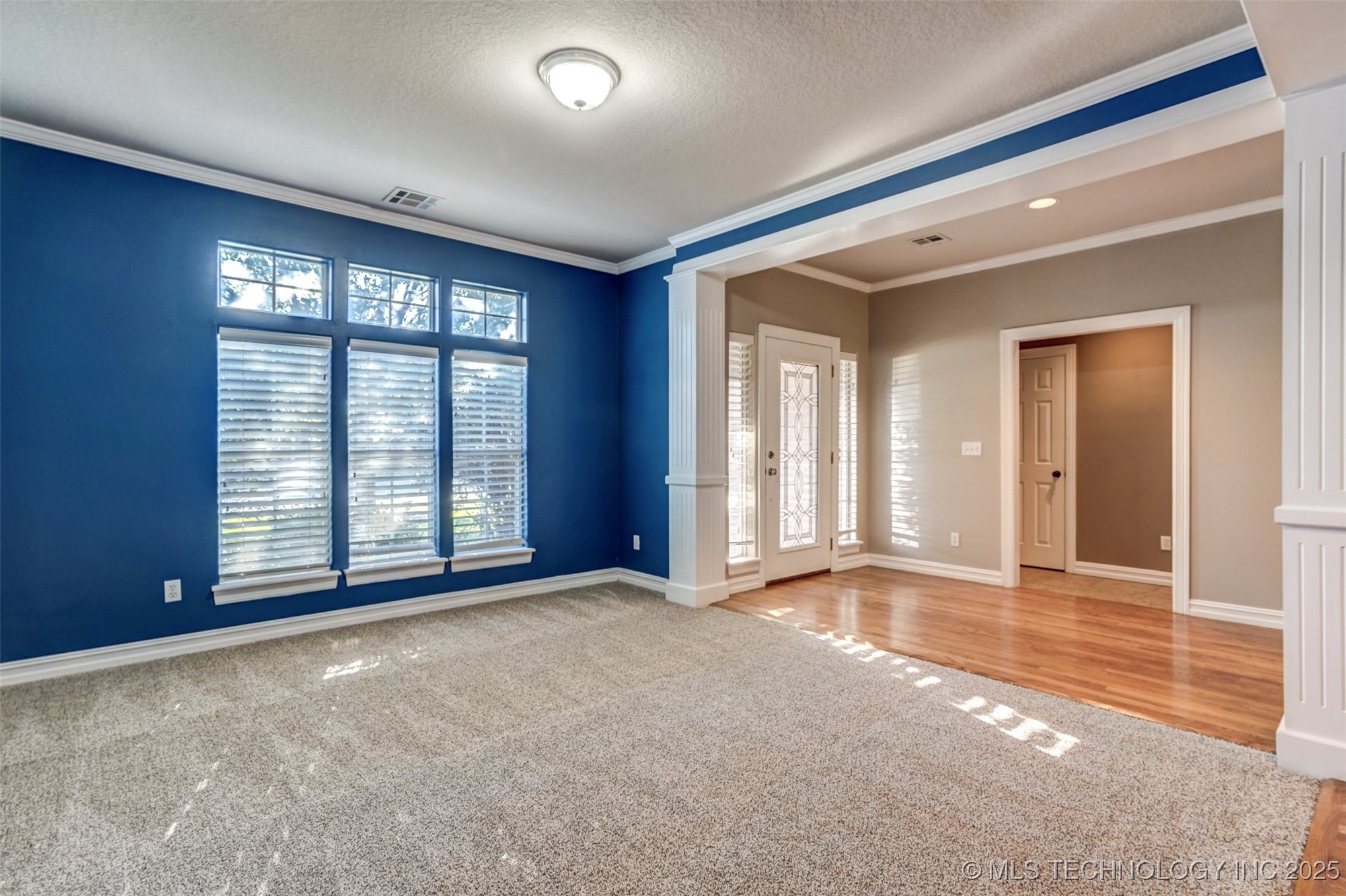 1016 S Cypress Avenue Property Photo 6