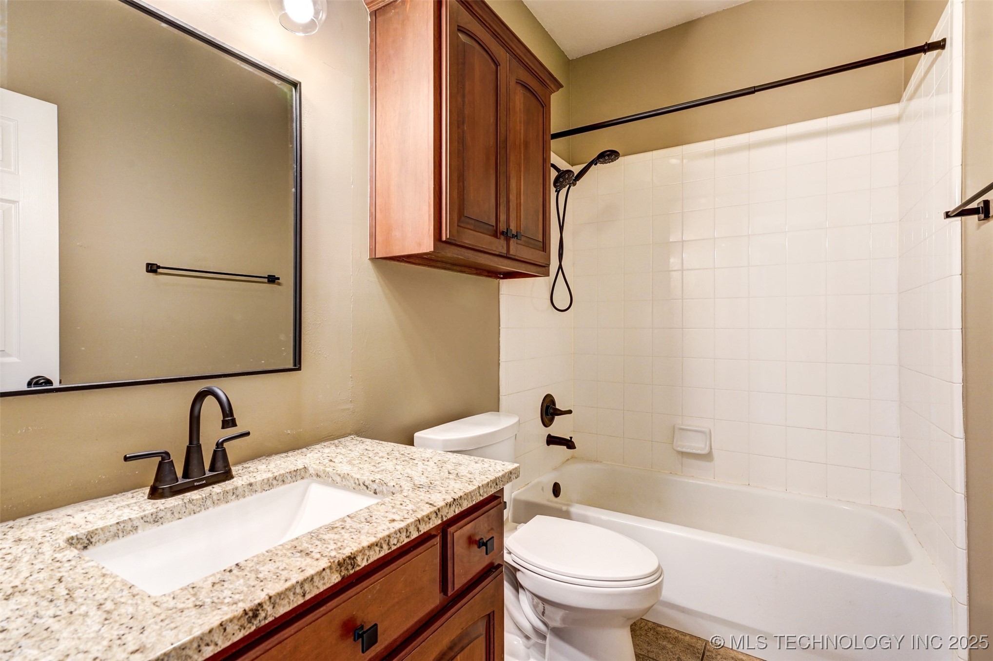 1016 S Cypress Avenue Property Photo 23